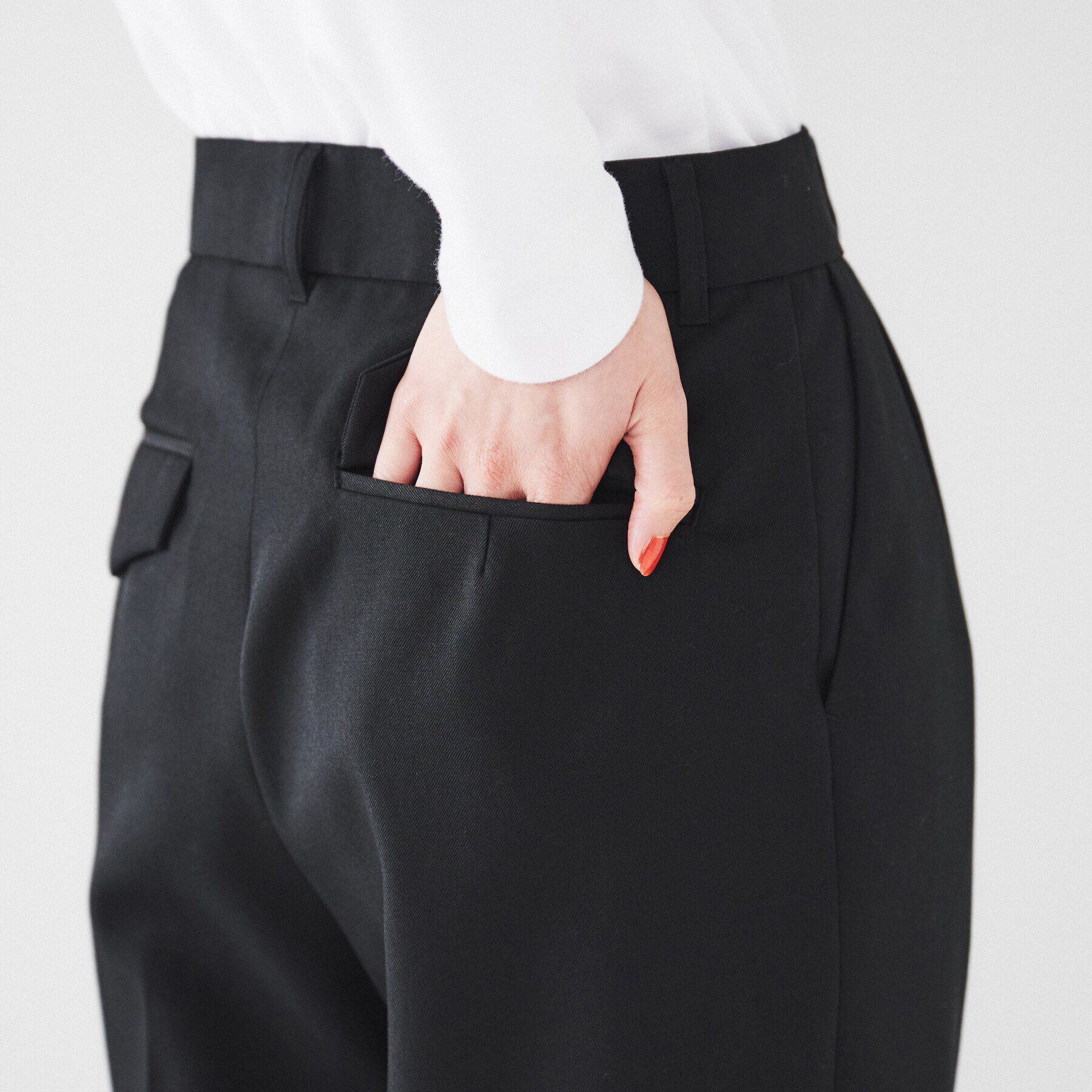 UNTITLED「【腰周りゆったり/ハイウエスト】ウールツイルパンツ」|その他|