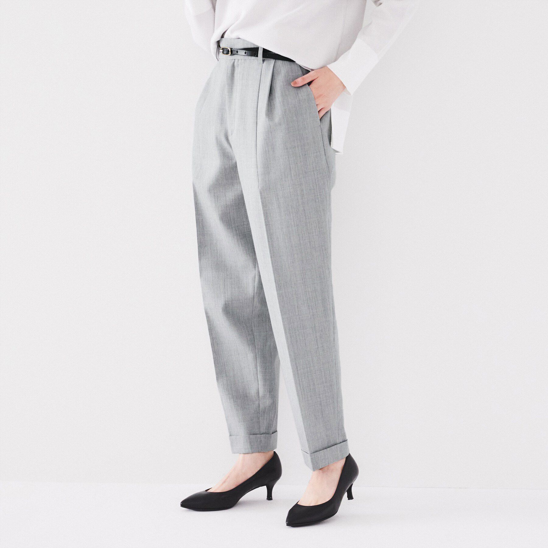 UNTITLED「【腰周りゆったり/ハイウエスト】ウールツイルパンツ」|その他|