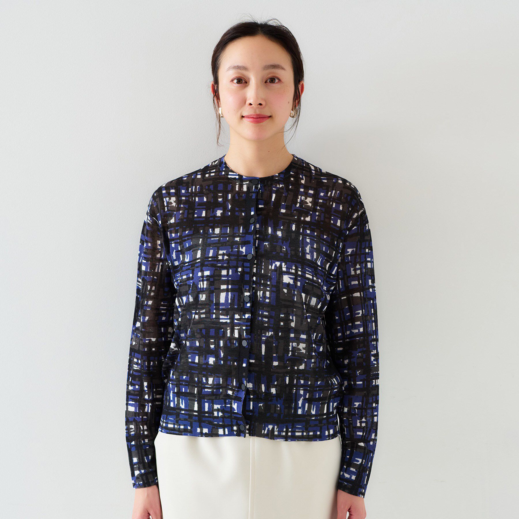 UNTITLED「【セットアップ可能/アンサンブル可能/シアー】チェックプリント カーディガンニット」|カーディガン|