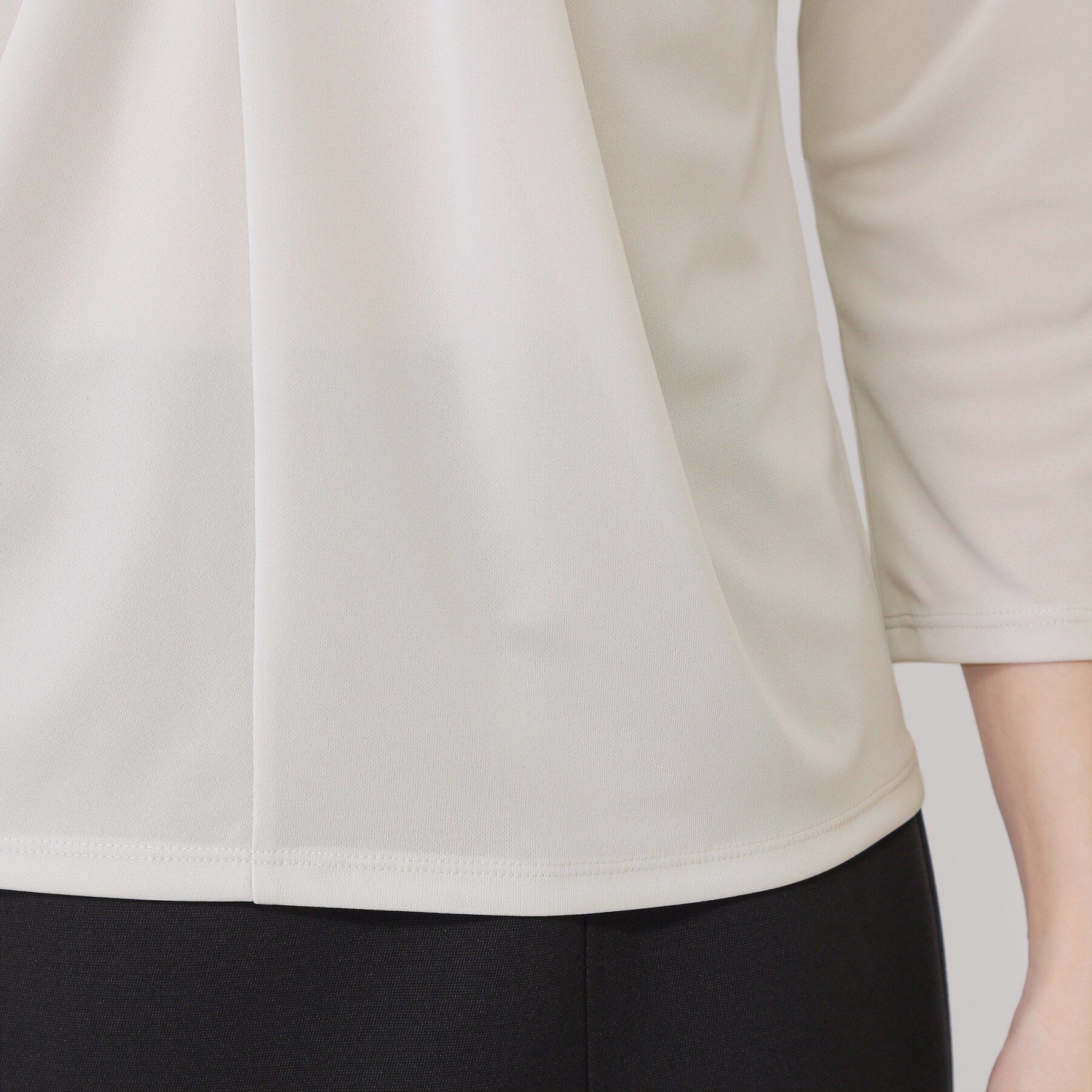 COUP DE CHANCE「【手洗い可／日本製／7分袖／ジャケットイン】しなやかな落ち感のカットソー」|Tシャツ・カットソー|