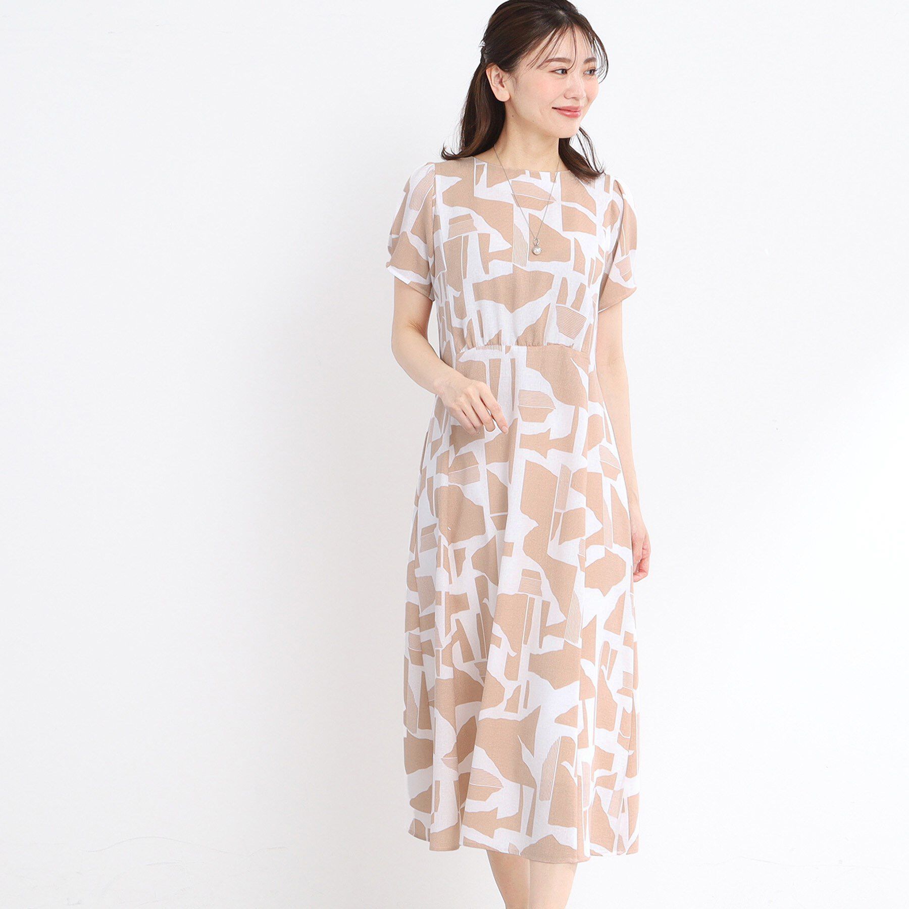 Reflect「【WEB先行カラーあり／マシンウォッシュ可】幾何モチーフプリントワンピース」|ワンピース|