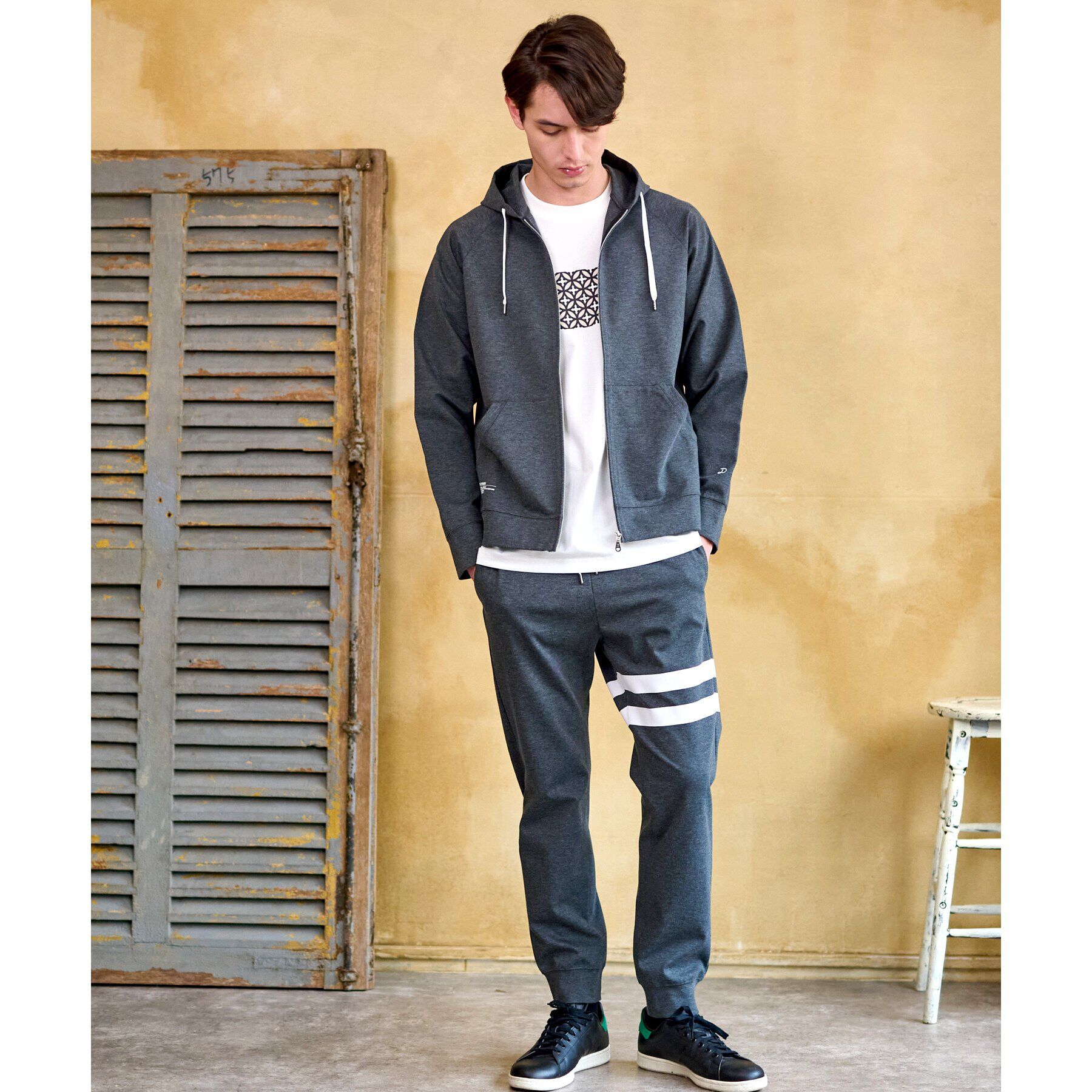 DRESSTERIOR「【セットアップ可】ドライタッチ ハイカウントジップパーカ」|パーカー|