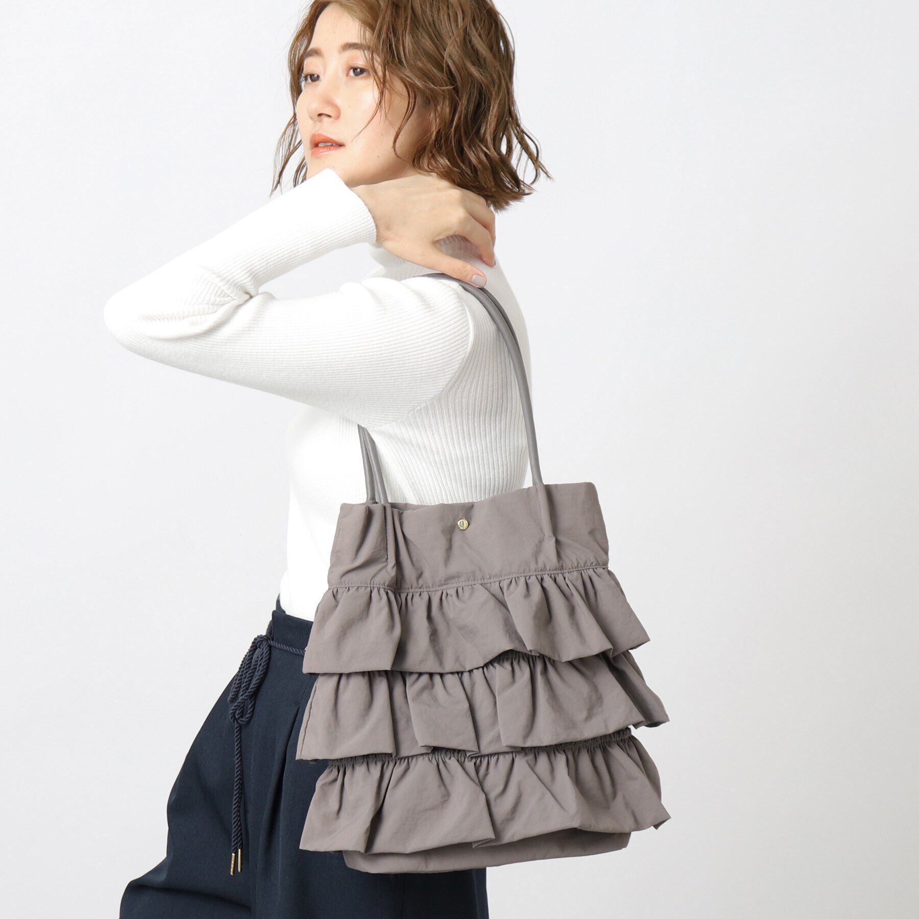 grove「【A4収納可】ティアードタックトート」|トートバッグ|