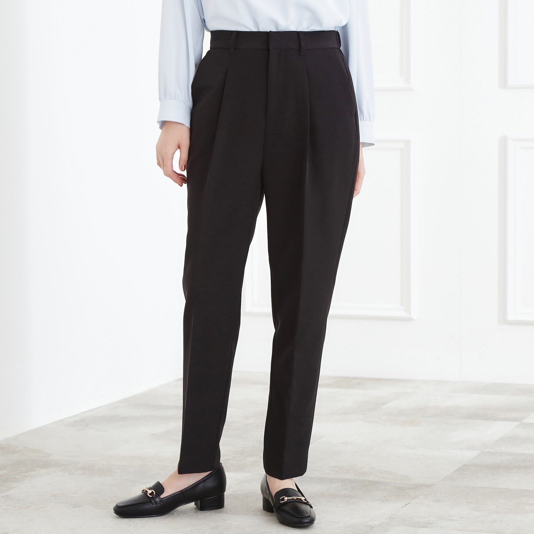 grove「【マシンウォッシュ／防シワ】Wクロステーパードパンツ」|その他|ブラック(019)