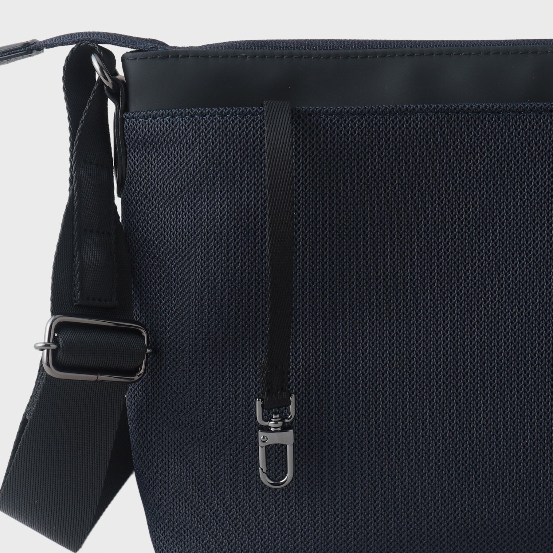 TAKEO KIKUCHI「メッシュコンビ ショルダーバッグ」|ショルダー・メッセンジャー|