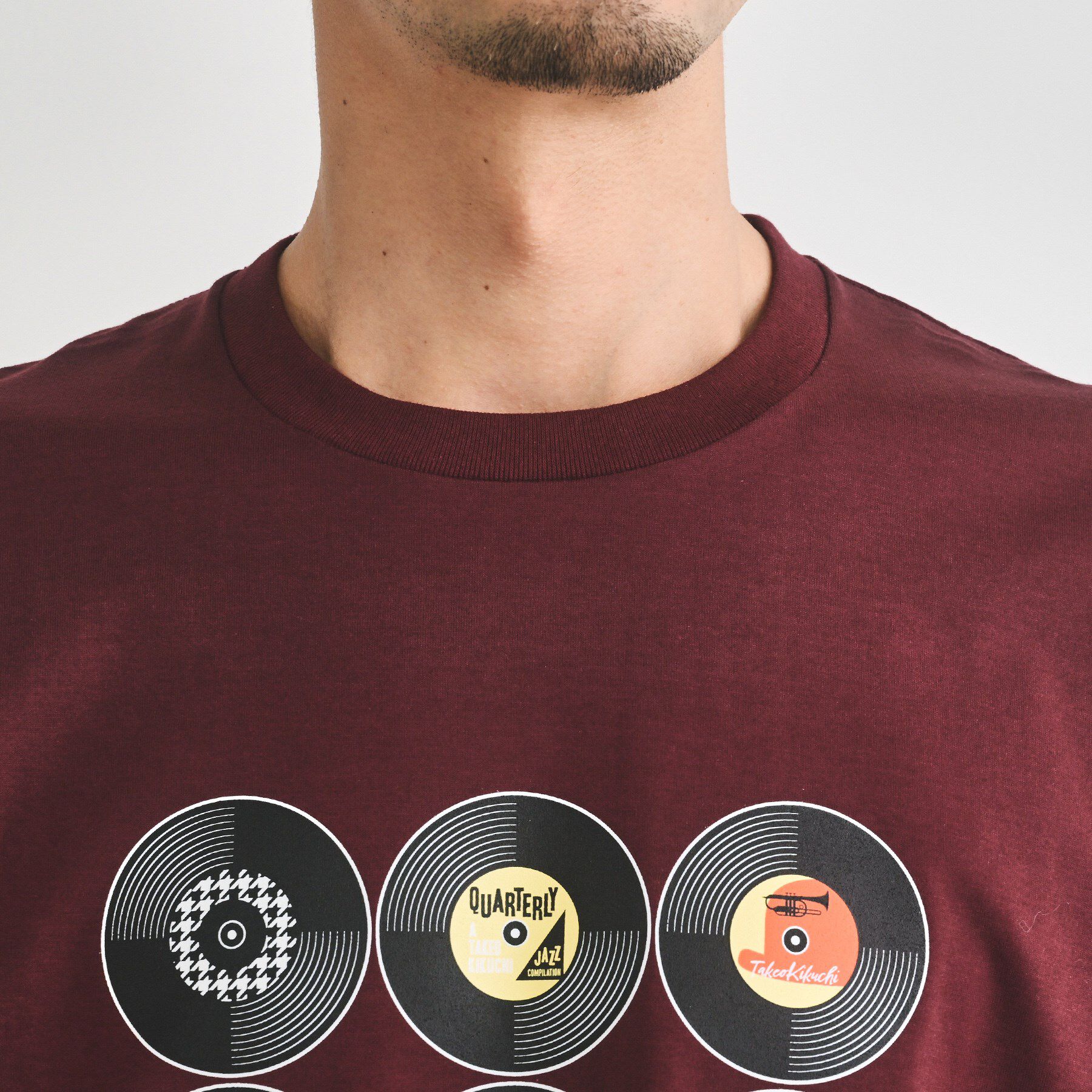 TAKEO KIKUCHI「レコードプリント 天竺 Tシャツ」|Tシャツ・カットソー|