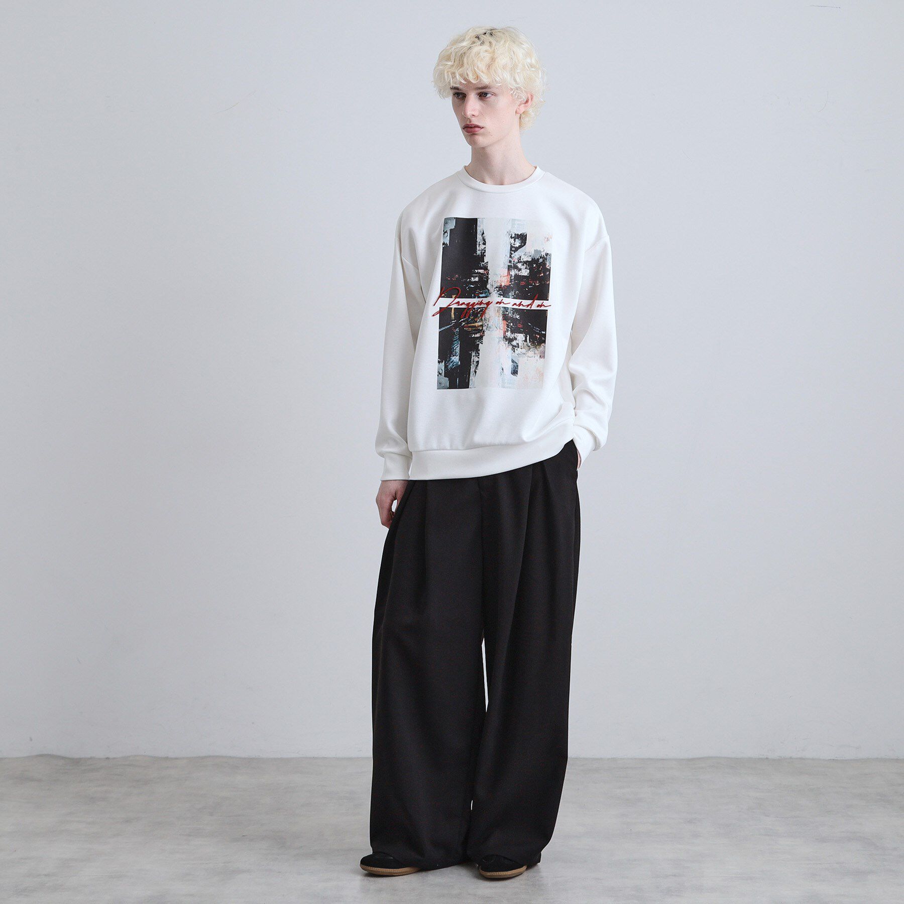 tk.TAKEO KIKUCHI「アーバングラフィックブラシ刺繍長袖Tシャツ」|Tシャツ・カットソー|