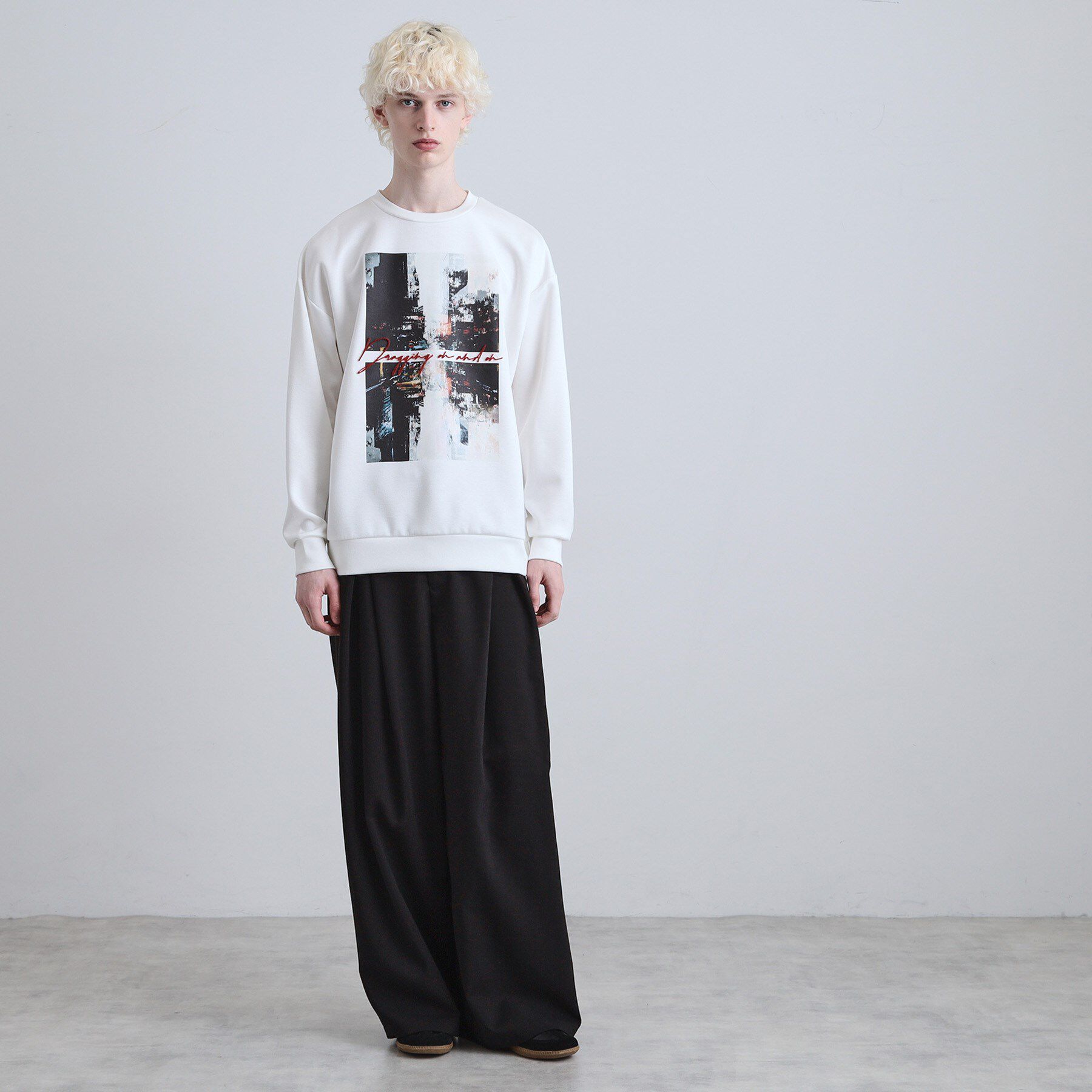 tk.TAKEO KIKUCHI「アーバングラフィックブラシ刺繍長袖Tシャツ」|Tシャツ・カットソー|