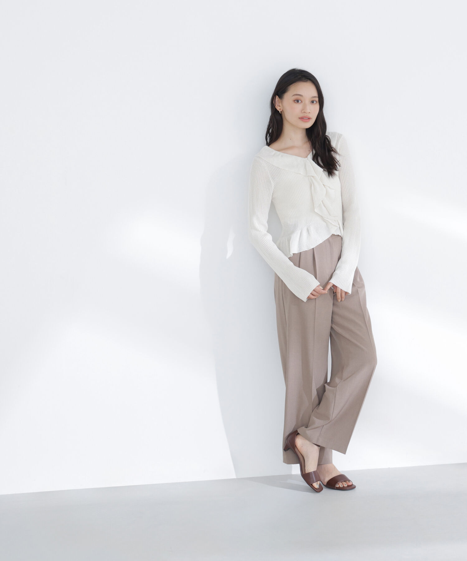  「フリルトリムカーディガン」|ニット・セーター|