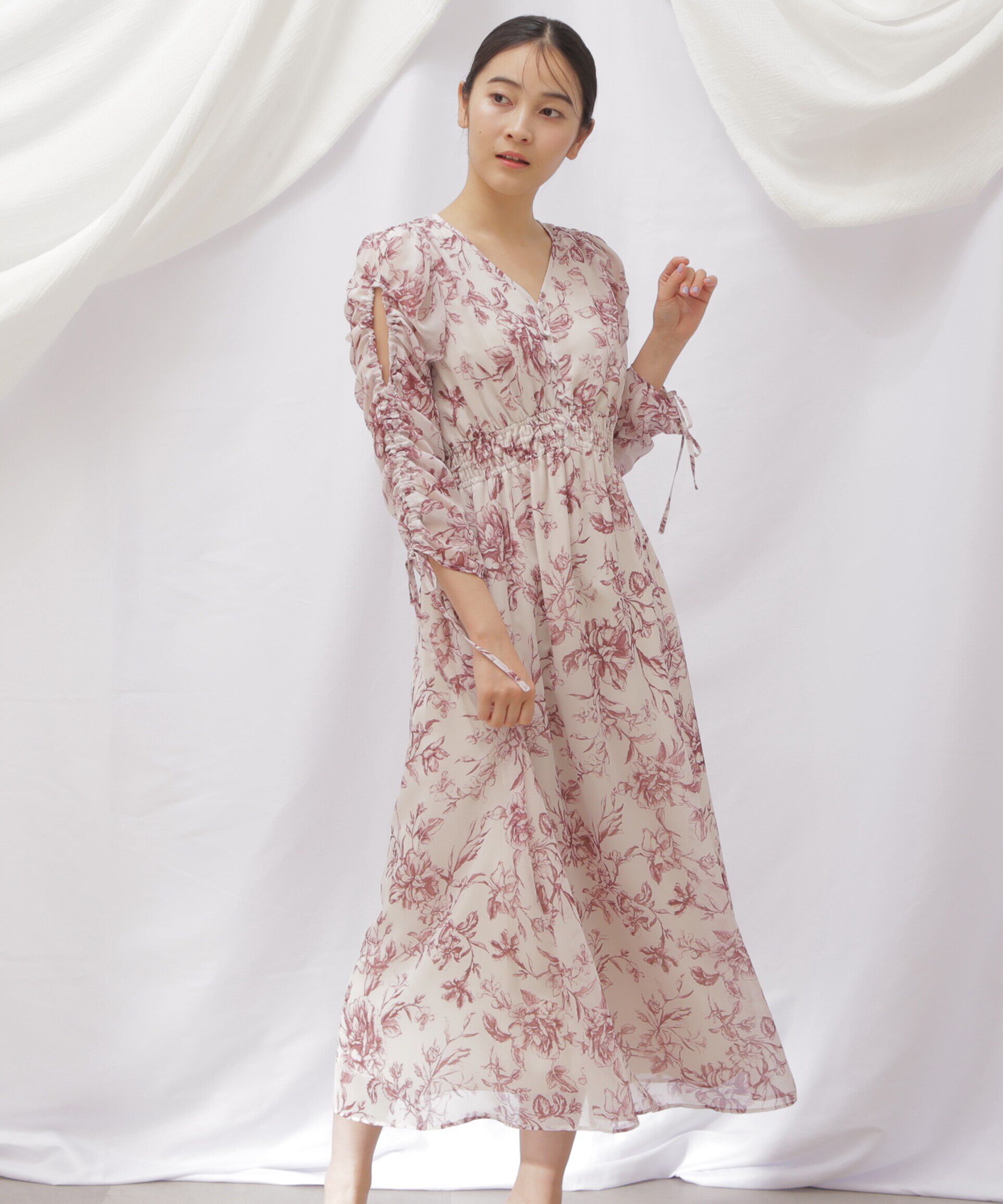  「◇ビッグフラワーシャーリングワンピース　WEB限定カラー：レッド」|ワンピース|レッド1