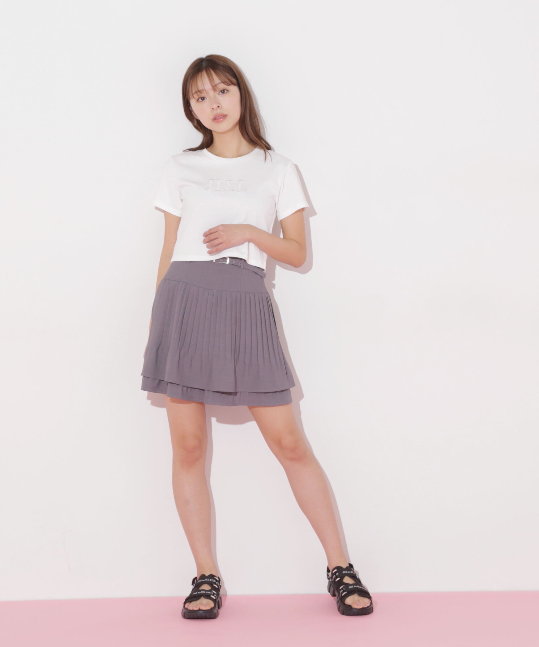  「ショート丈刺繍ロゴTシャツオーガニックコットン」|Tシャツ・カットソー|