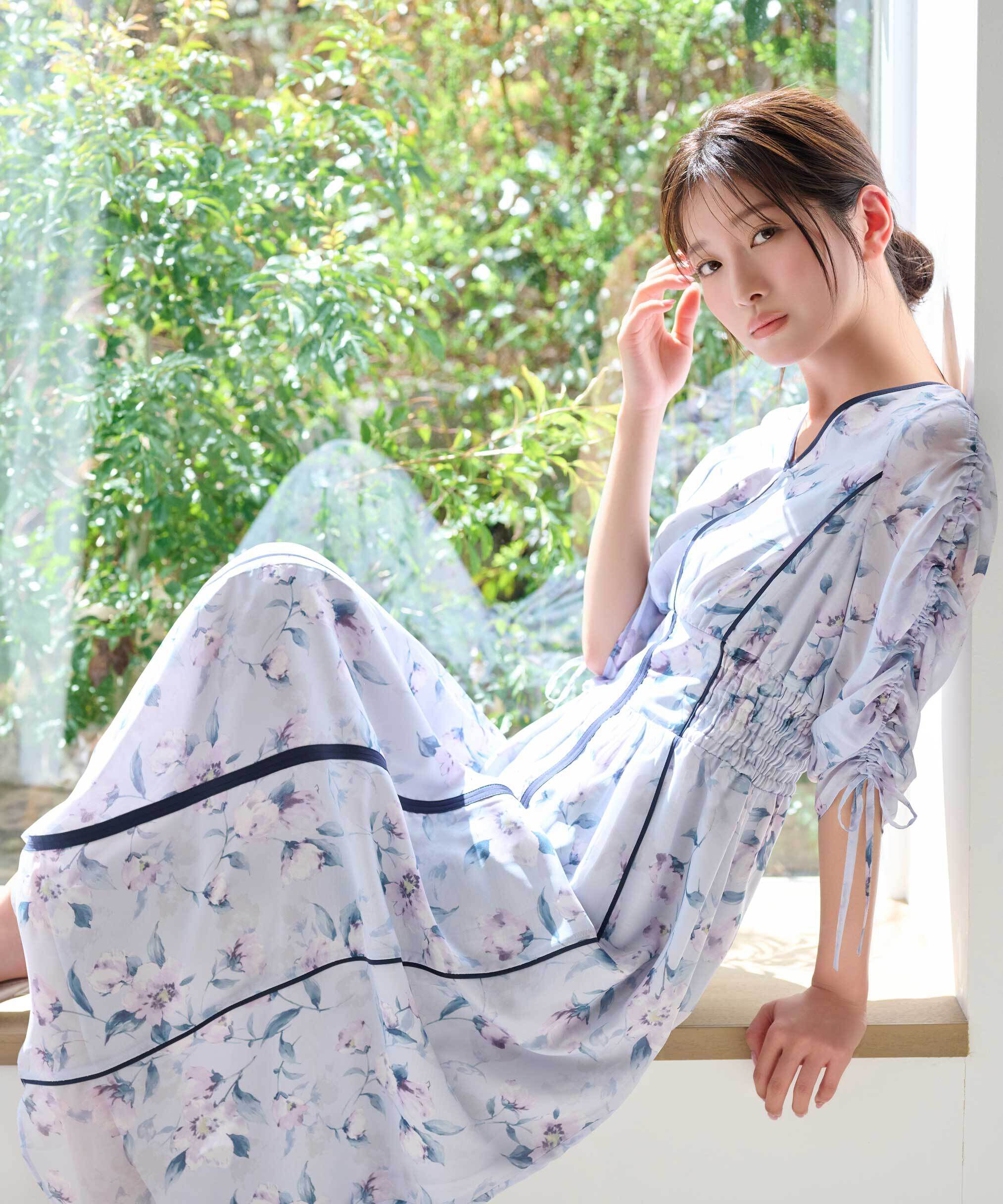  「フラワープリントバイカラーワンピース」|ワンピース|ブルー