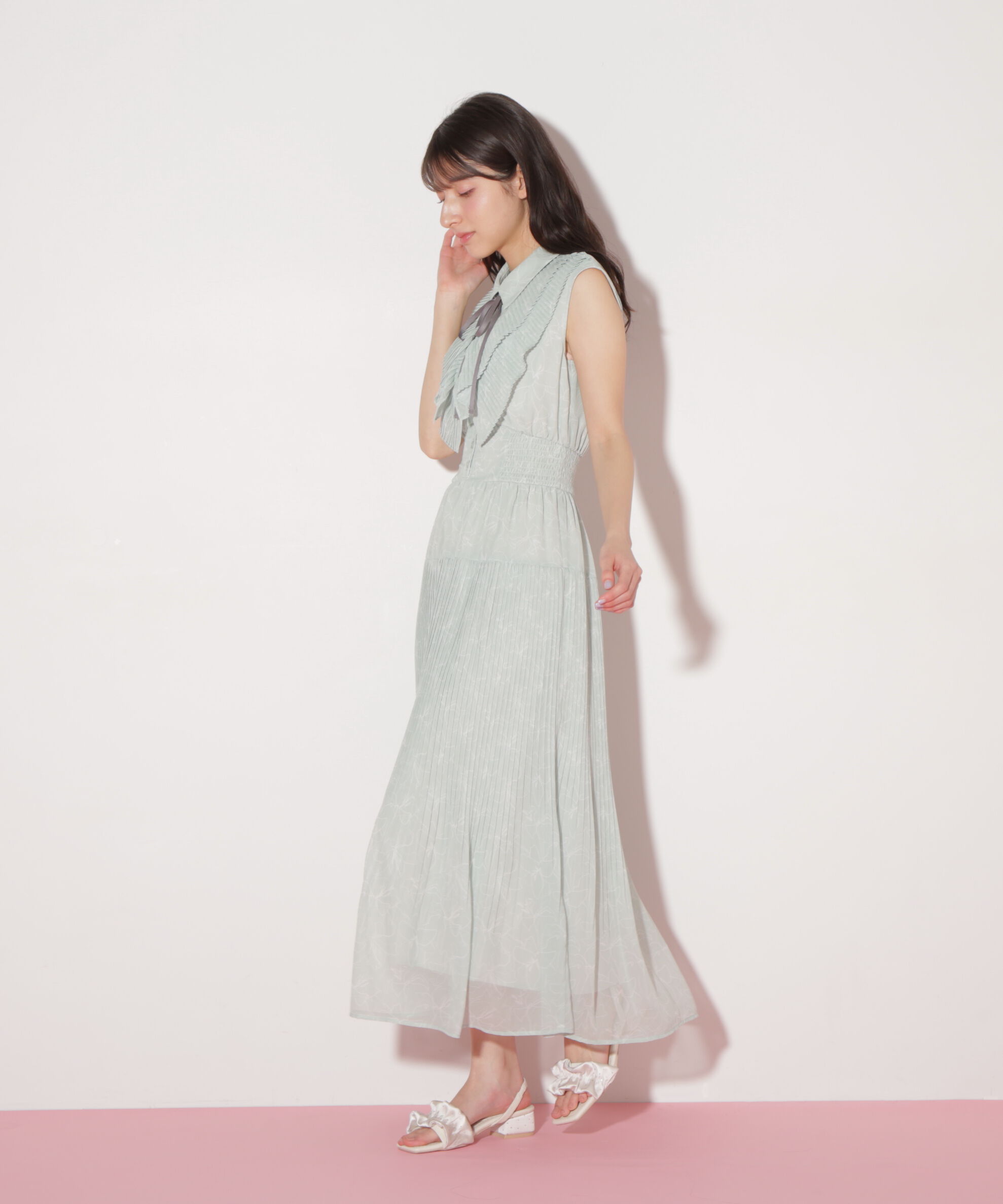  「プリーツフリルプリントワンピース」|ワンピース|