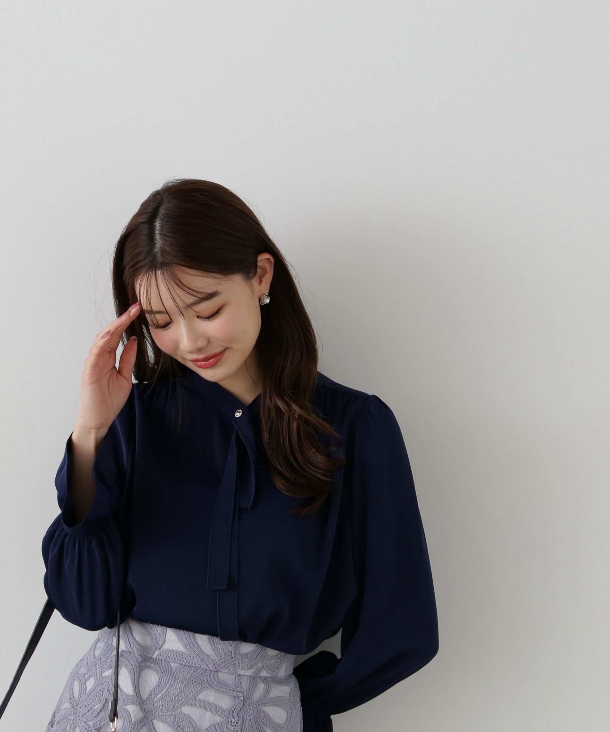 PROPORTION BODY DRESSING「ボウタイブラウス」|シャツ・ブラウス|ネイビー