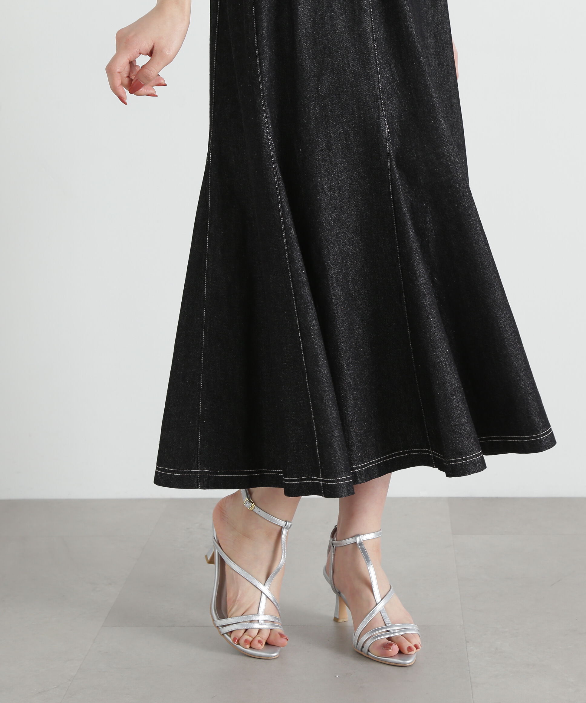 PROPORTION BODY DRESSING「《EDIT COLOGNE》フリルデニムワンピース」|ワンピース|