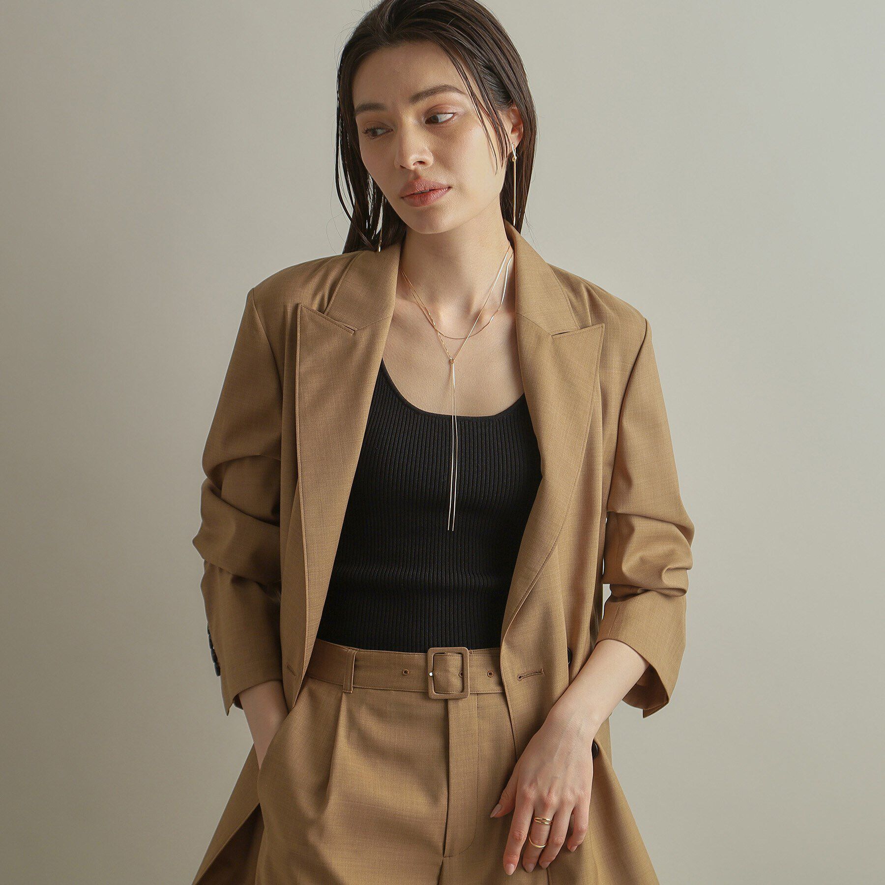 COCOSHNIK「K10ベネチアンノットフリンジ スタッドピアス大」|ピアス|