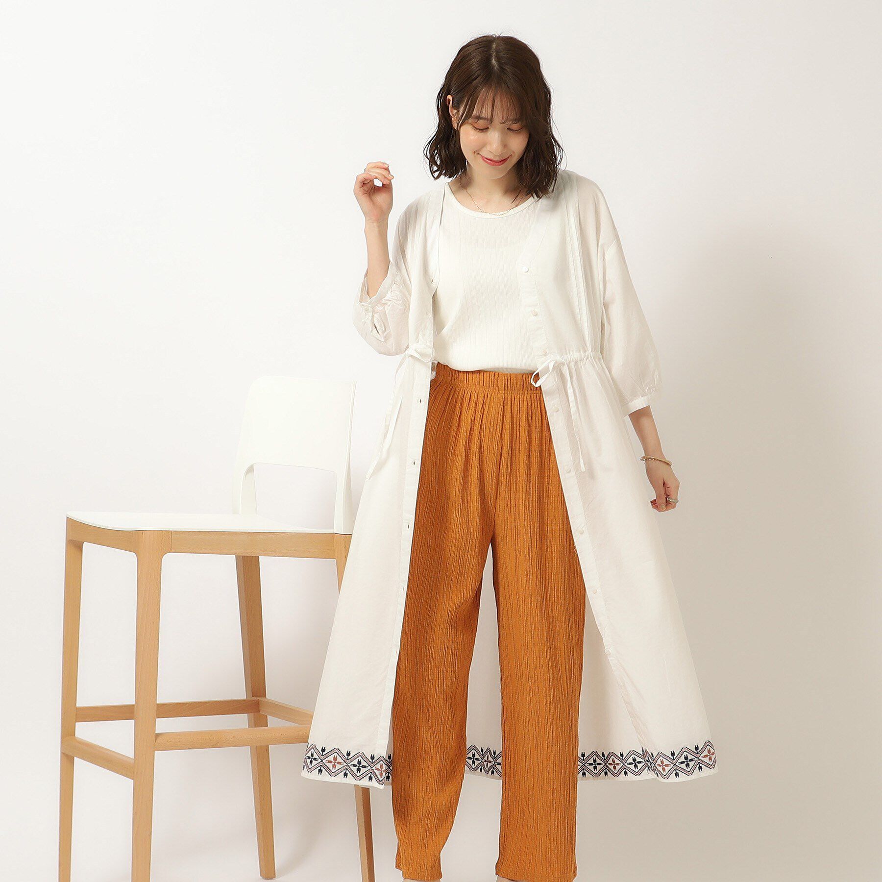 SHOO･LA･RUE「【洗える/インド綿100％】さらりと着こなす 裾刺繍ワンピース」|ワンピース|