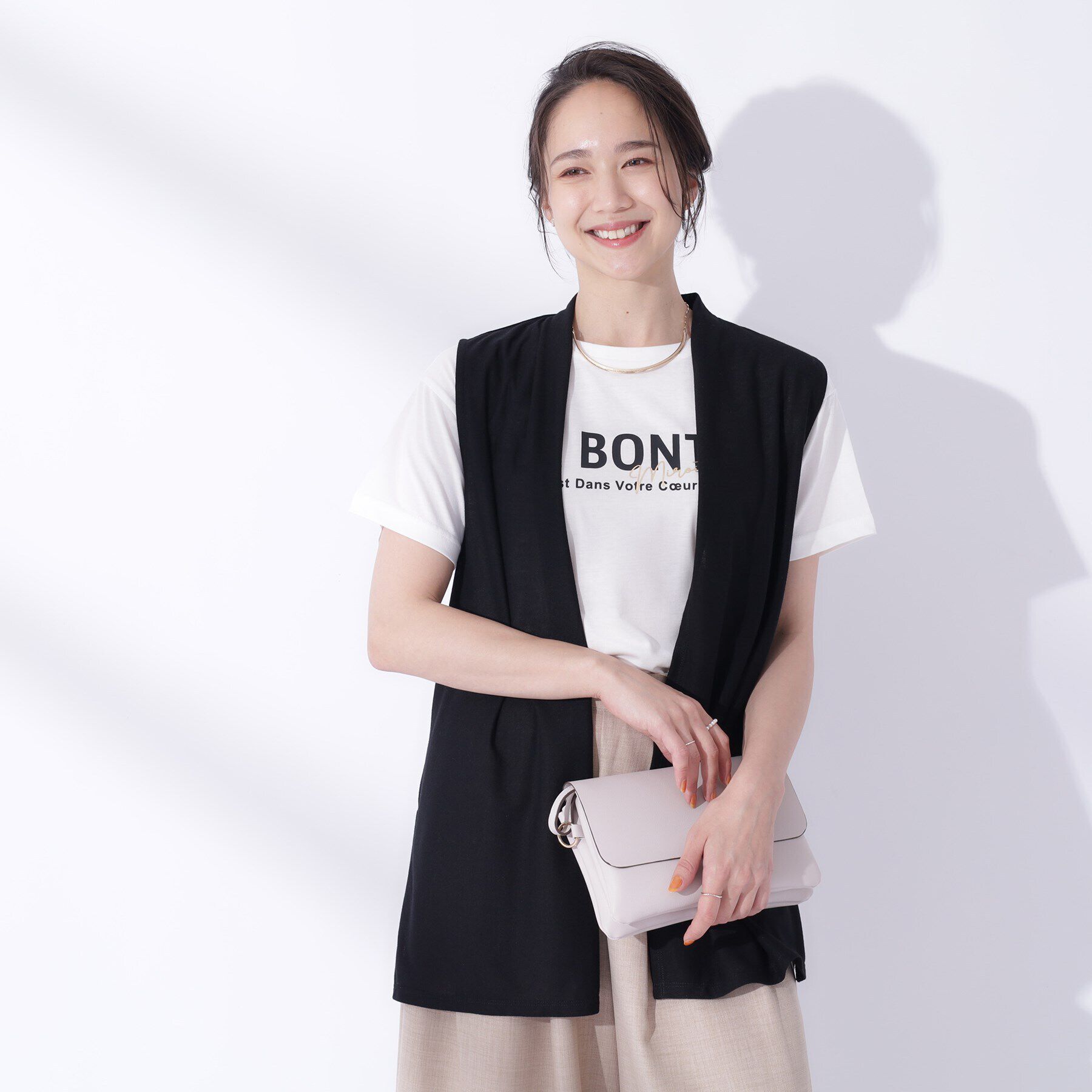 SHOO･LA･RUE「【体型カバー/良いとこどり2点セット】大人の味方 サマージレ＋ロゴプリントTシャツ」|Tシャツ・カットソー|