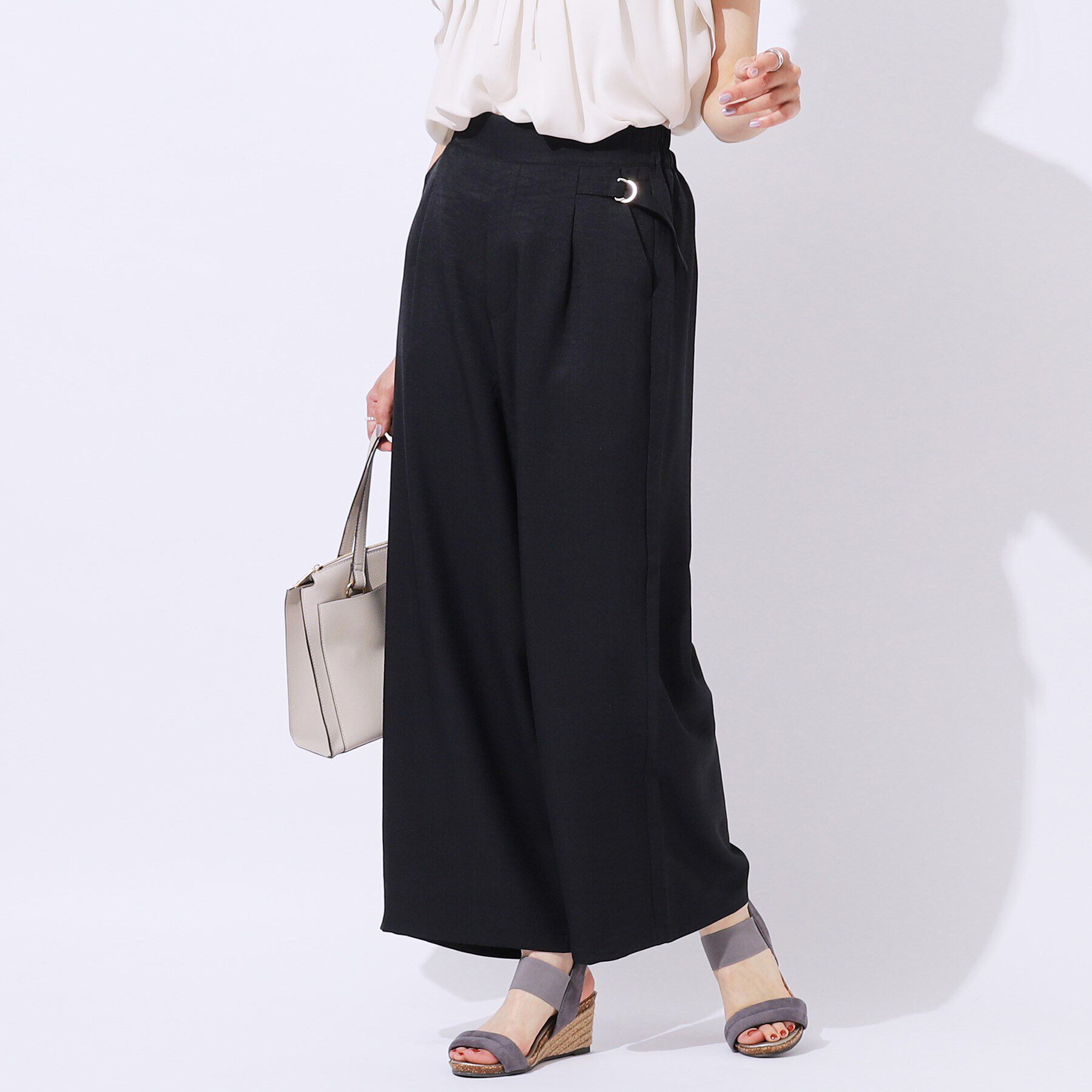 SHOO･LA･RUE「【高レビュー/洗える/セットアップ可】サイドベルトがアクセント 大人のためのワイドパンツ」|その他|ネイビー(094)