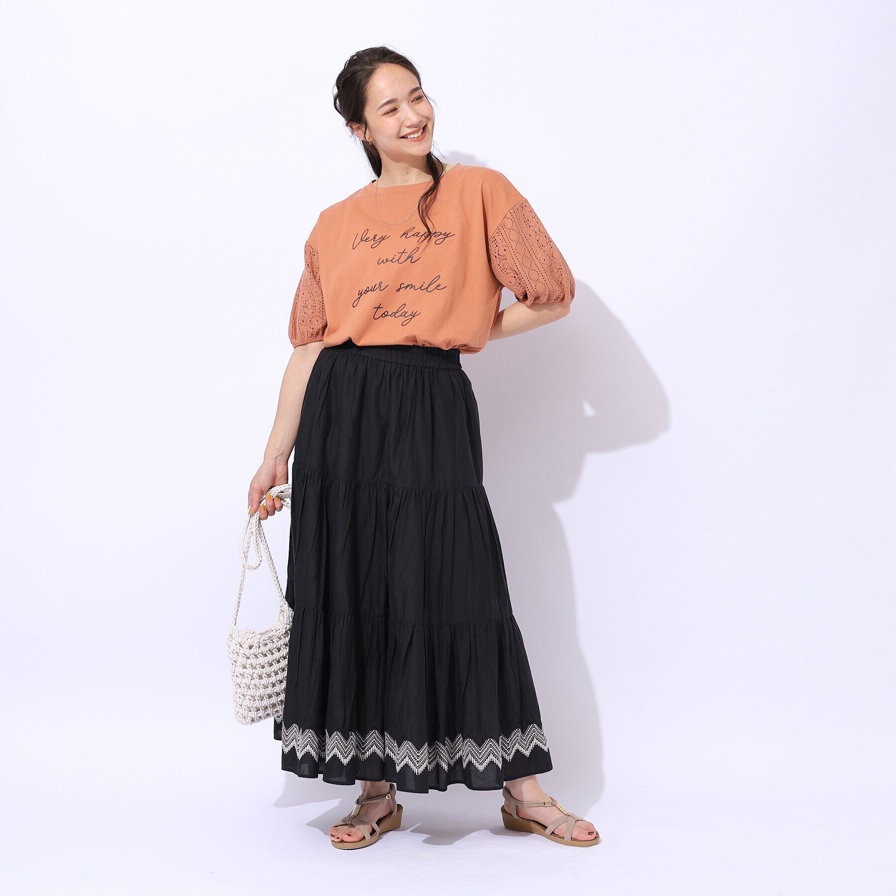 SHOO･LA･RUE「【晩夏まで活躍／5分袖】お袖レース　ロゴプリントトップス」|Tシャツ・カットソー|