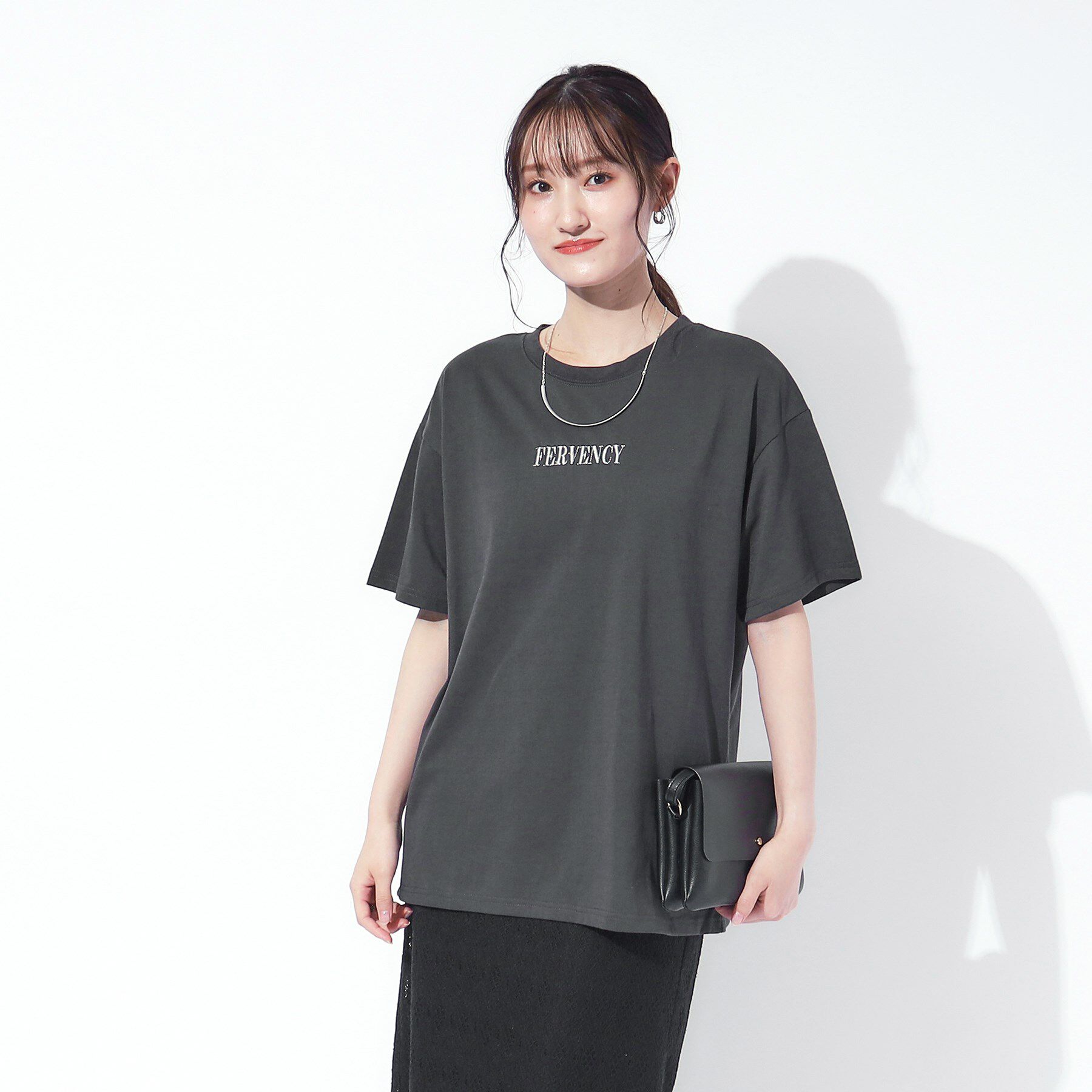 SHOO･LA･RUE「ラメ発泡ロゴ BIGTシャツ」|Tシャツ・カットソー|