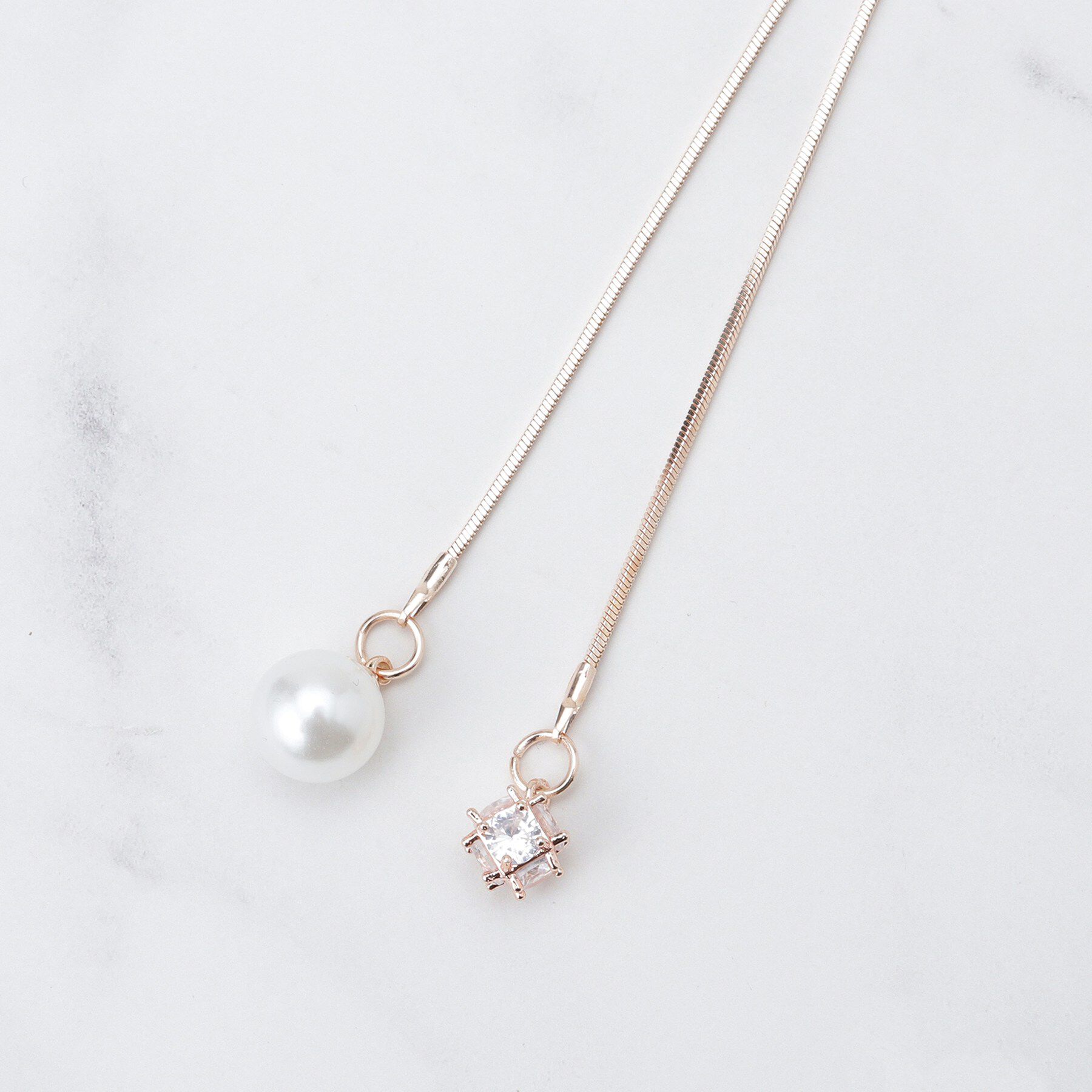 SHOO･LA･RUE「キラキラループタイネックレス」|ネックレス|