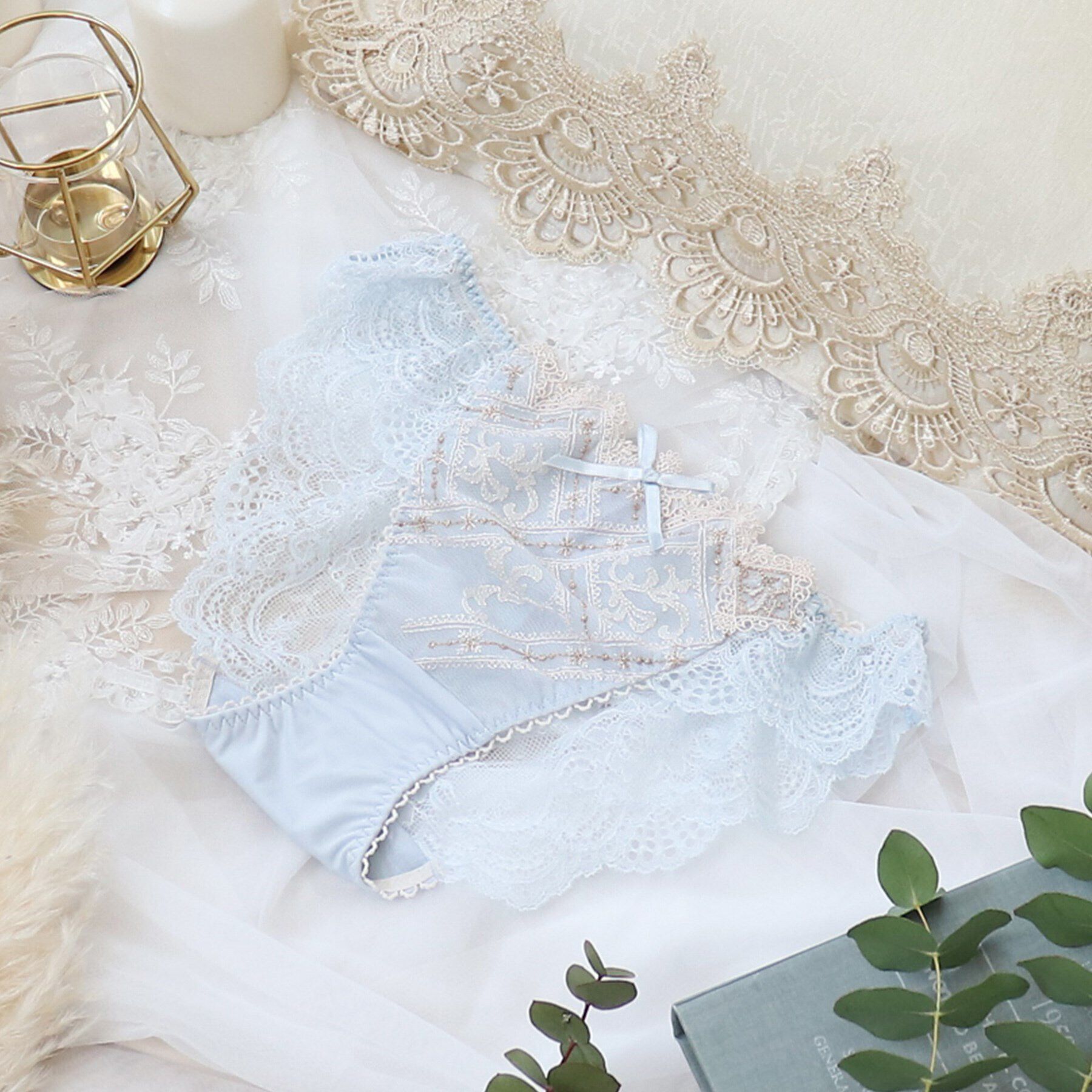 Risa Magli「クリスチアーヌ レースショーツ」|インナー|ブルー(090)