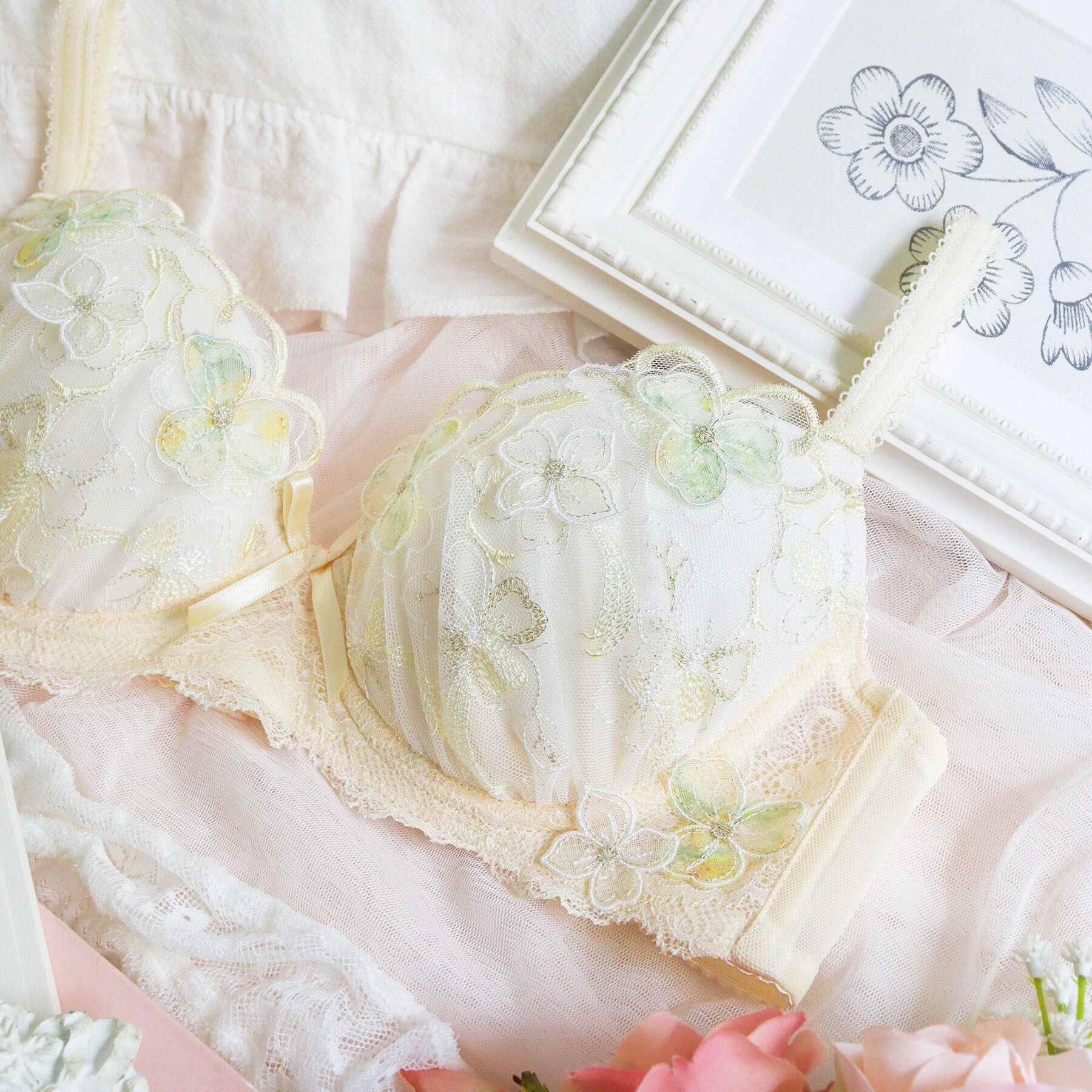 Risa Magli「マティア ブラジャー（B-D）＜スウィートリッチ＞」|インナー|