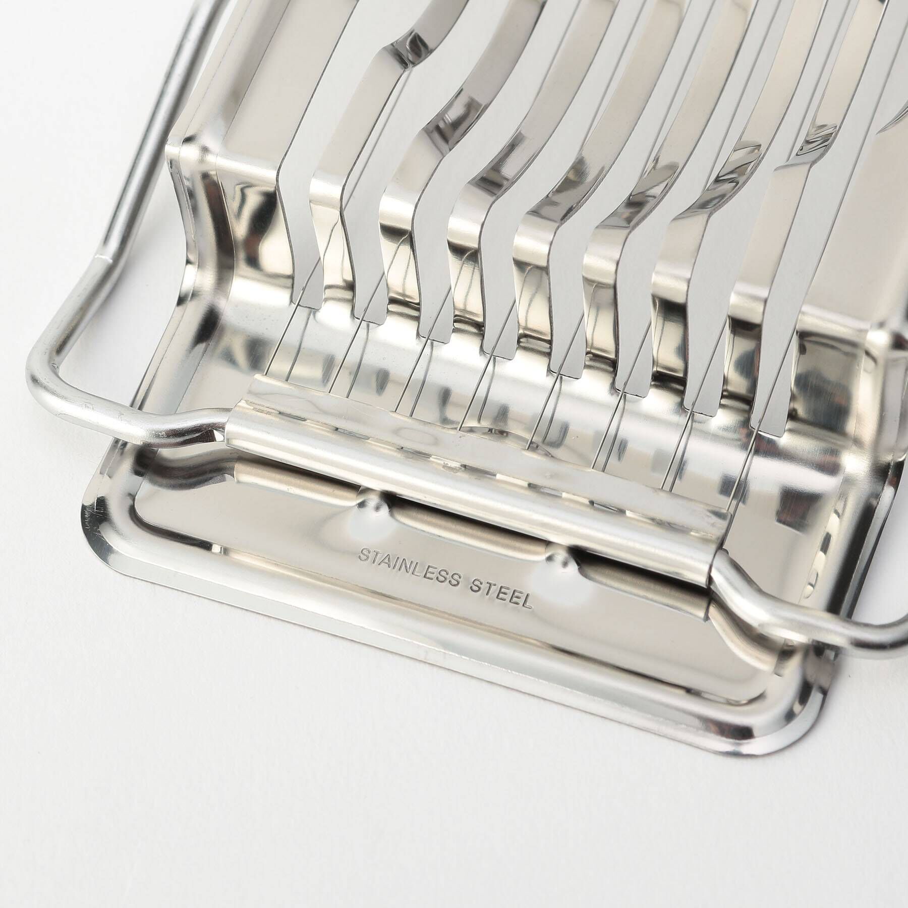 212 KITCHEN STORE「ステンレスエッグスライサー」|食器・キッチングッズ|