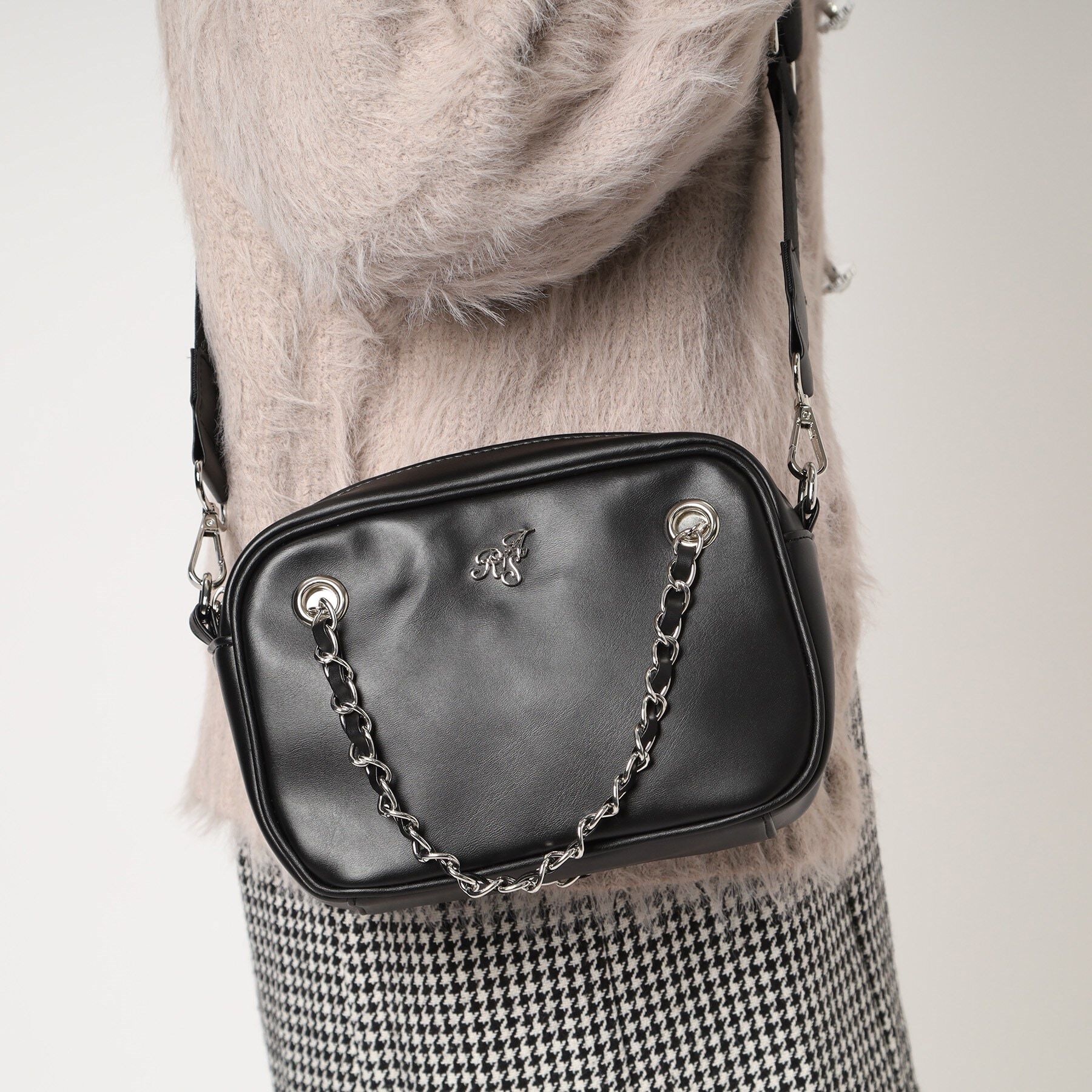 Ober Tashe「チェーンショルダー付き2WAYバッグ」|ショルダー・メッセンジャー|