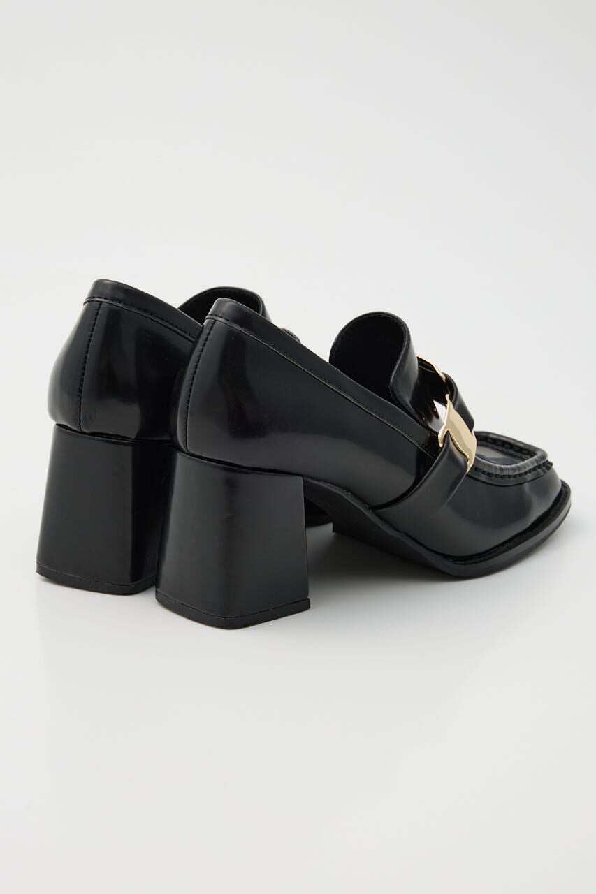 rienda「チェーン付きスリムトゥローファーパンプス」|パンプス|