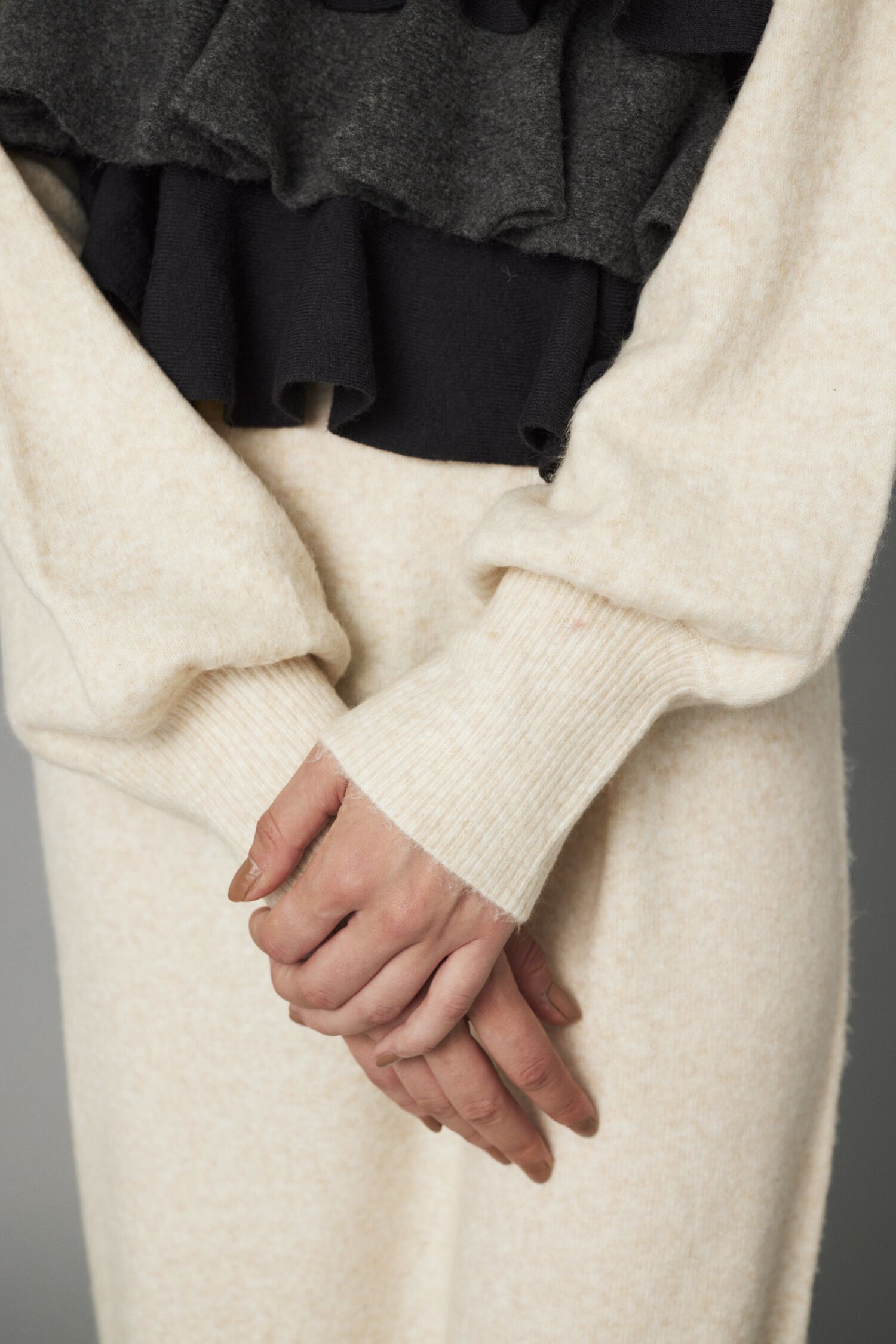 HeRIN.CYE「Frill docked knit dress」|ワンピース|