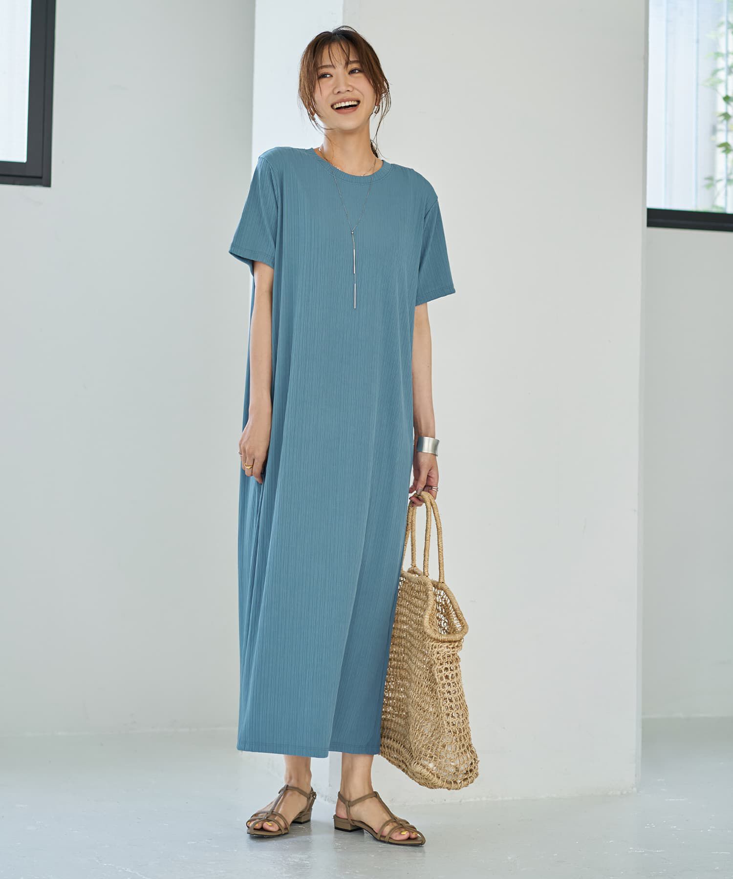 STYLE DELI「とろみ落ち感カットソー半袖ワンピース」|ワンピース|ミスティブルー