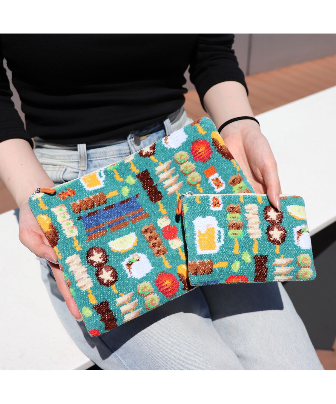 LOVERARY BY FEILER「トリアエズビールデ！　ティッシュポーチ　L/TBDー253123」|ポーチ|