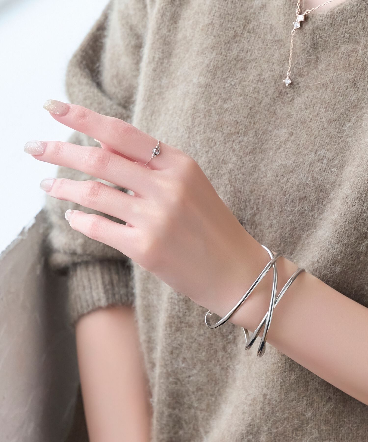 Phoebe「≪サイズ調整可能≫【金属アレルギー対応】プチベゼルストーンチェーンリング　シルバー」|リング|