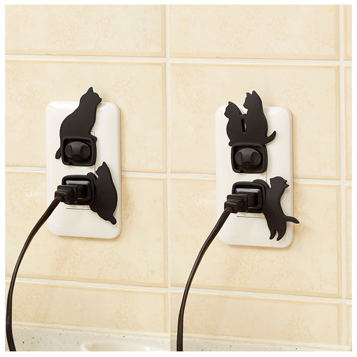 BACKYARD FAMILY「コンセントカバー おしゃれ 通販 赤ちゃん 感電防止 キャップ おしゃれ ねこ 猫 ネコ 黒」|その他|