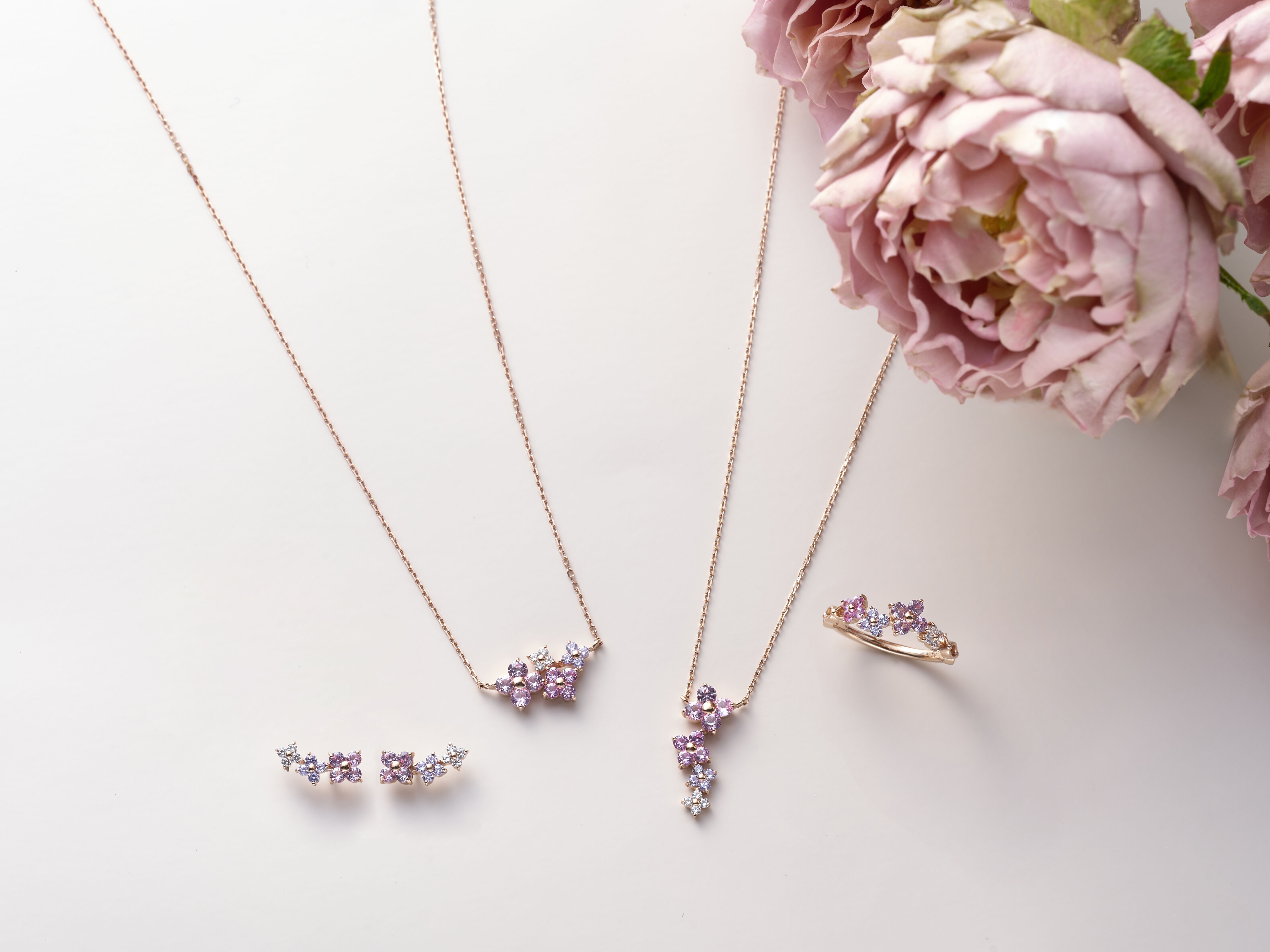 Samantha Tiara「フラワーモチーフバンド　グラデーション ピアス」|ピアス|