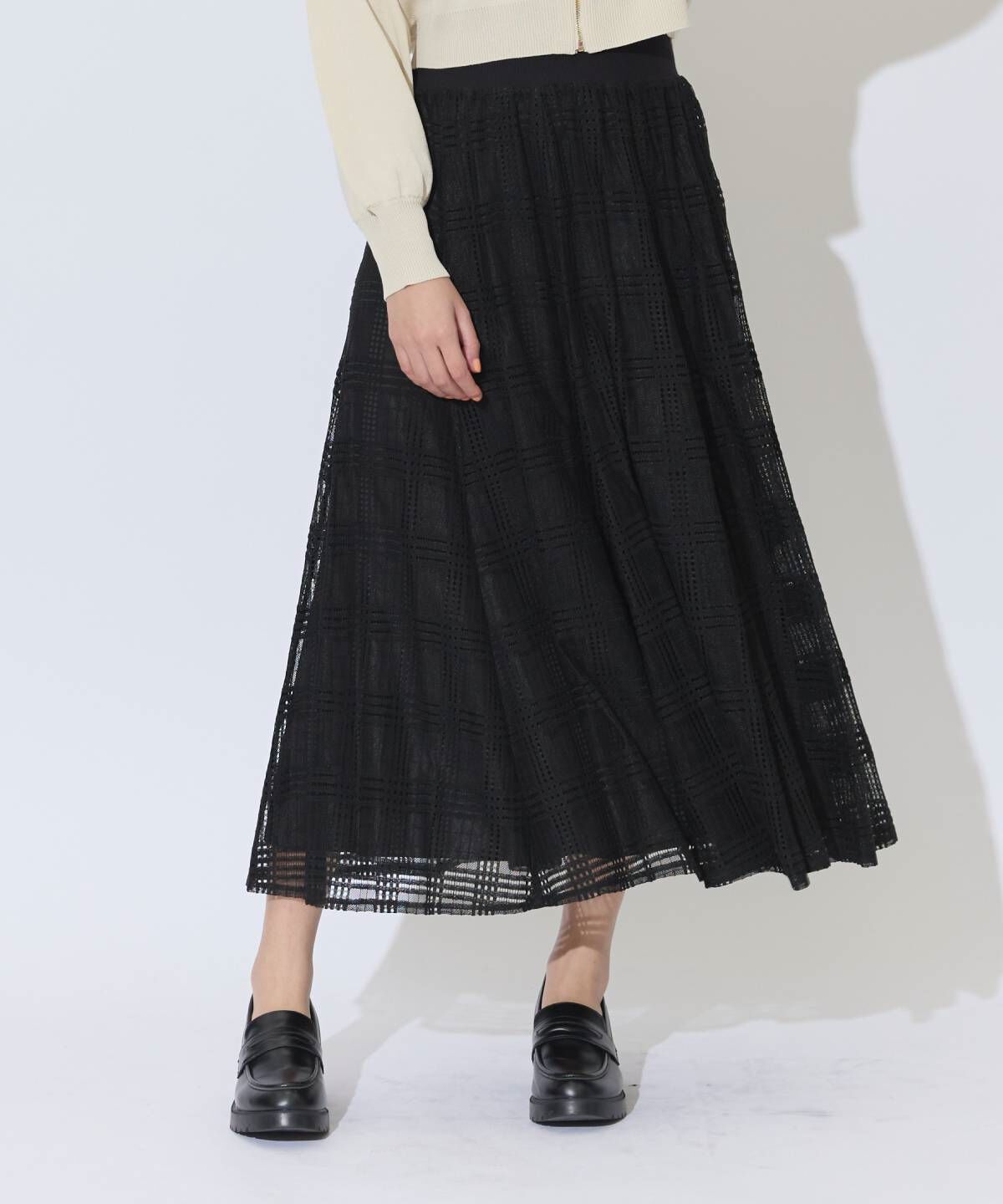 アンドクチュール「ウエストリブメッシュチェックロングスカート」|フレア|ブラック