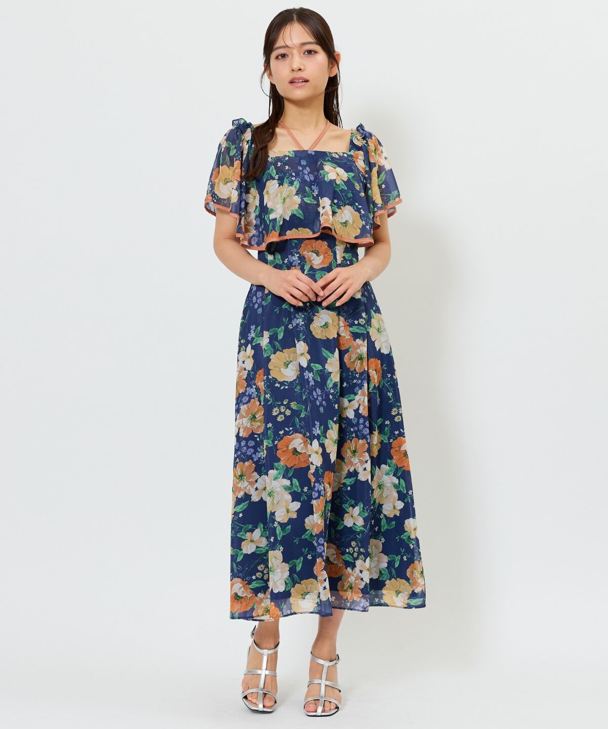 アンドクチュール「アネモネフラワー2WAYワンピース」|ワンピース|紺系花柄