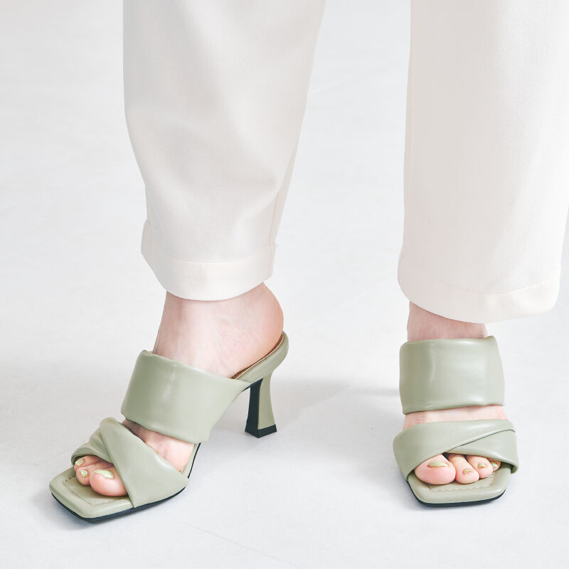 ORiental TRaffic「【アウトレット価格】ダブルベルトパデットミュールサンダル/25205 ミュール サンダル　トレンド　」|サンダル|BLUE