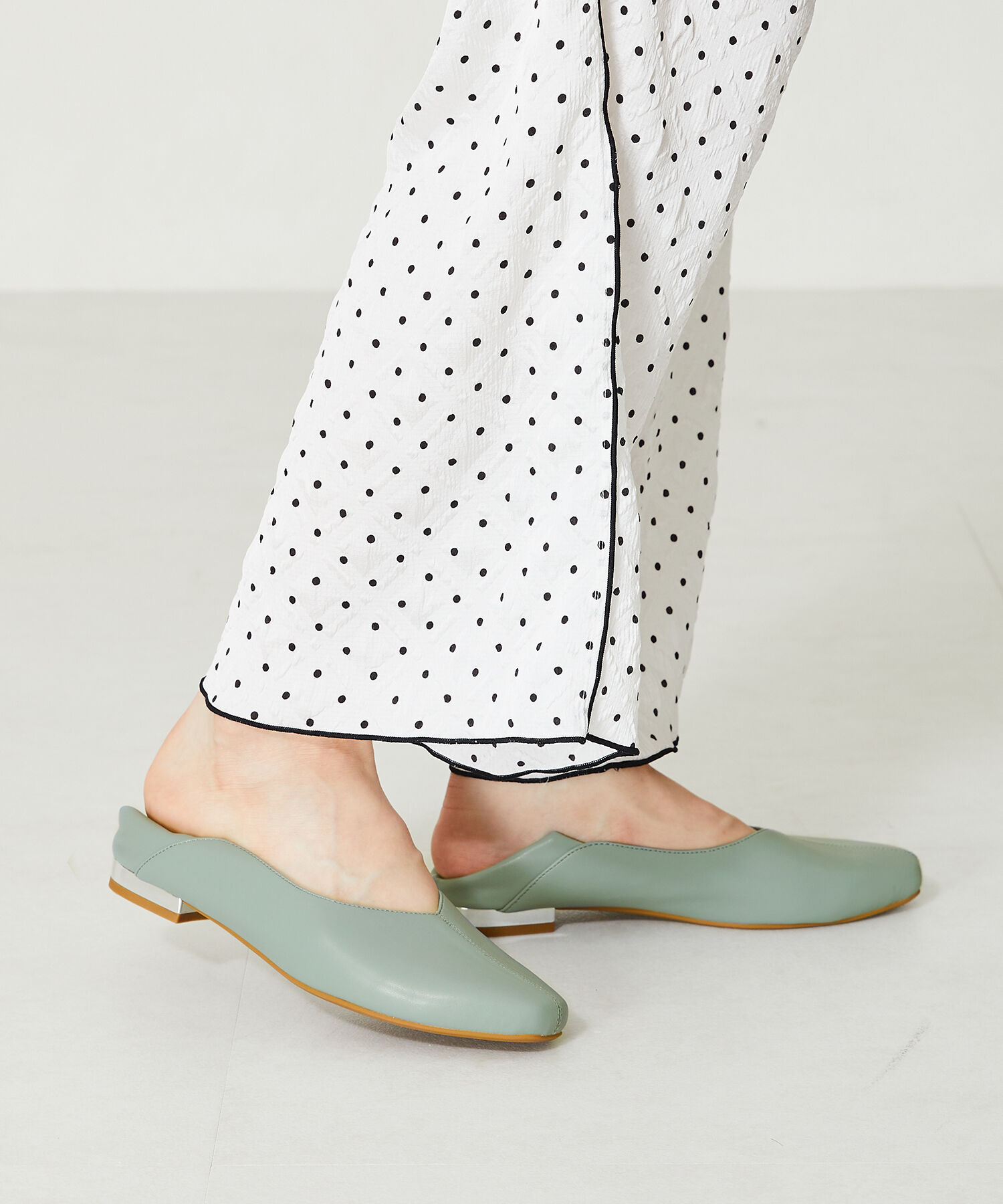 ORiental TRaffic「センターシームバブーシュ/41107」|パンプス|