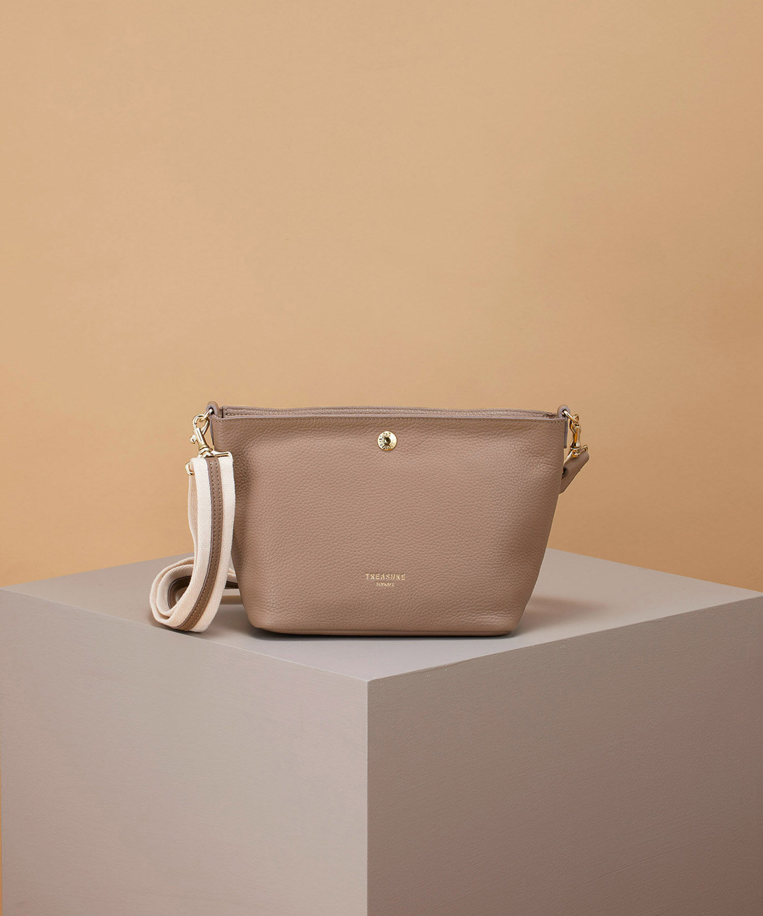 TOPKAPI TREASURE「【TREASURE TOPKAPI】 ソフトシュリンク テープ コンビ レザー ミニショルダーバッグ」|ショルダー・メッセンジャー|グレージュ