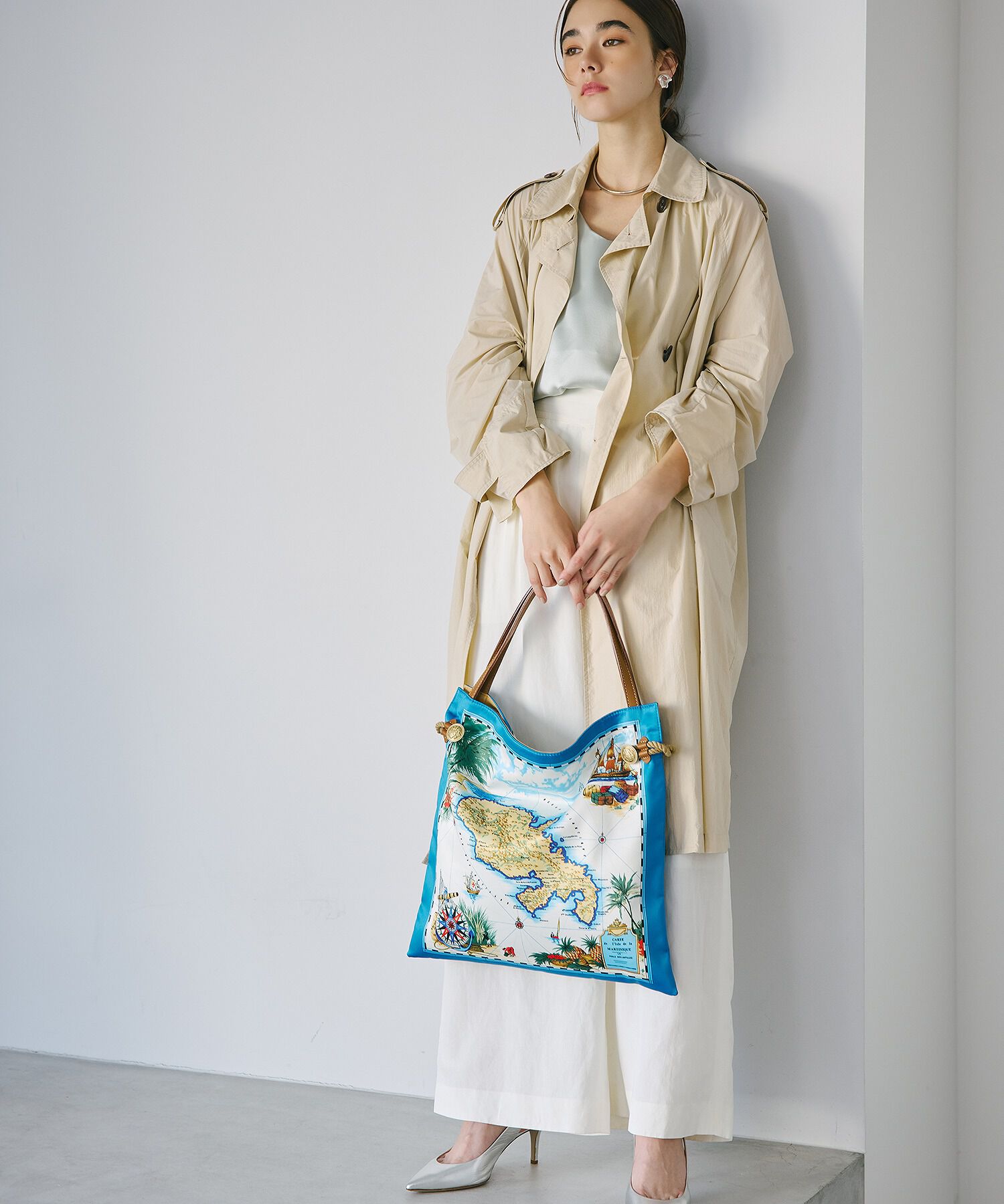 TOPKAPI TREASURE「【TREASURE TOPKAPI】マイルドサテン スカーフ柄 トートバッグ」|トートバッグ|