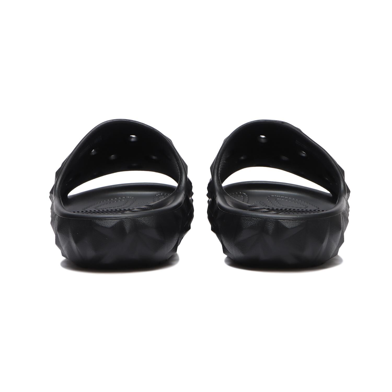 crocs「【crocs】CLASSIC GEOMETRIC SLIDE 2.0」|サンダル|