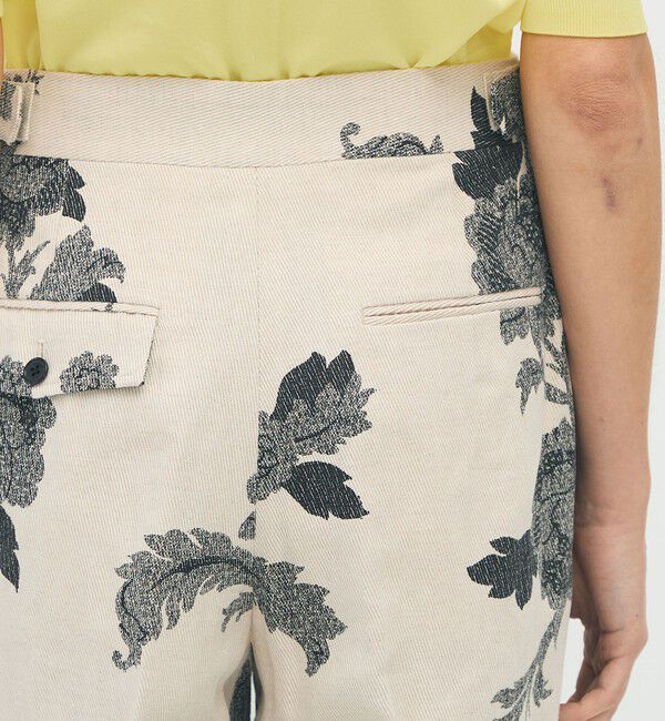 CABaN「モノトーンフラワープリント フレアパンツ」|チノ|