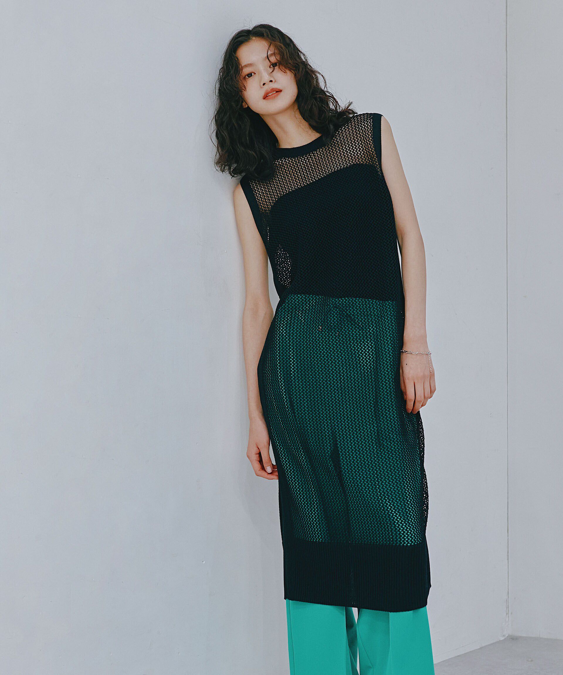 nano･universe「メッシュ編みノースリーブニットワンピース」|ワンピース|