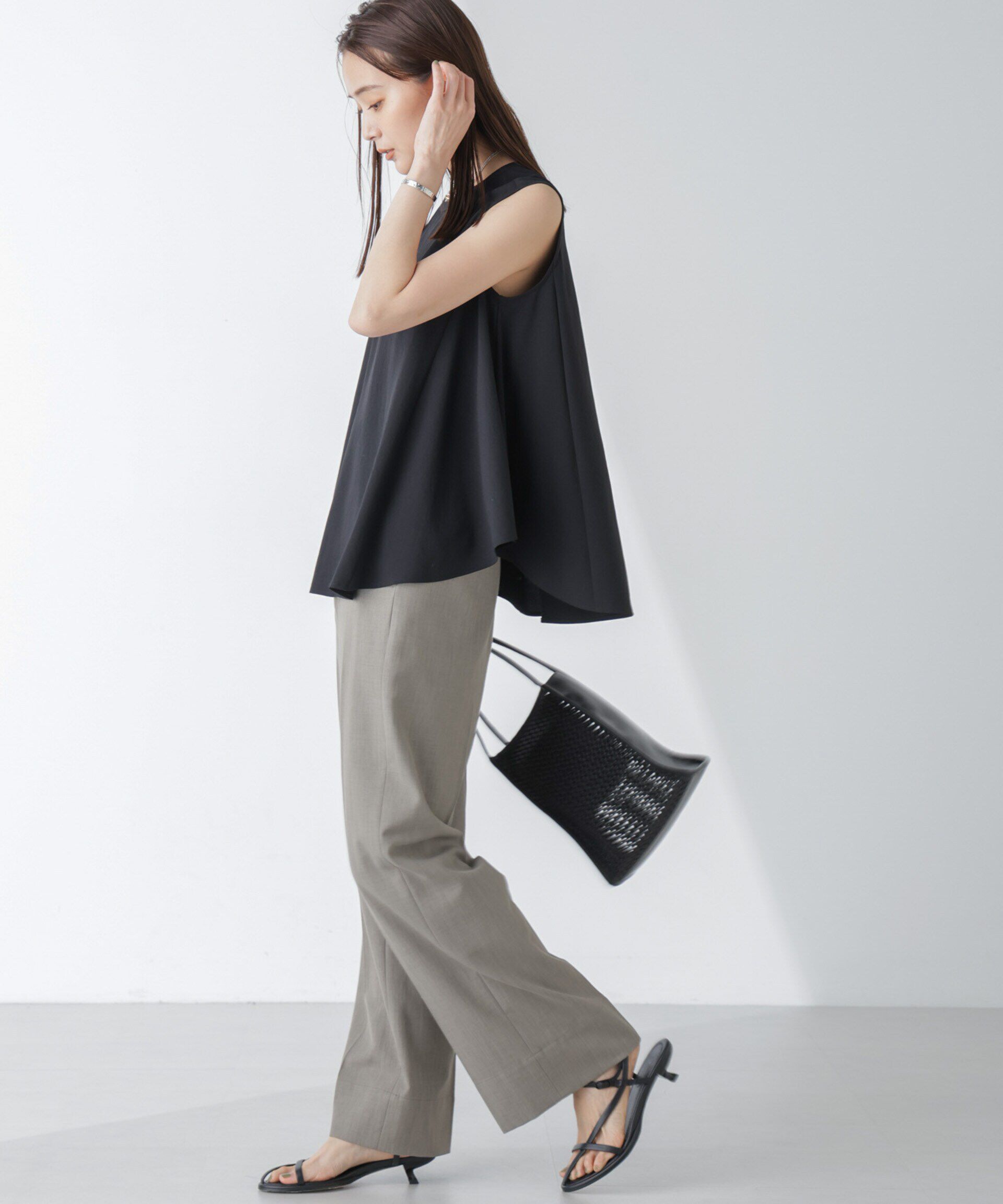 nano･universe「ｲｰｼﾞｰﾌｧﾝｸｼｮﾝ ｻｲﾄﾞﾄﾞﾚｰﾌﾟﾉｰｽﾘｰﾌﾞﾌﾞﾗｳ」|シャツ・ブラウス|