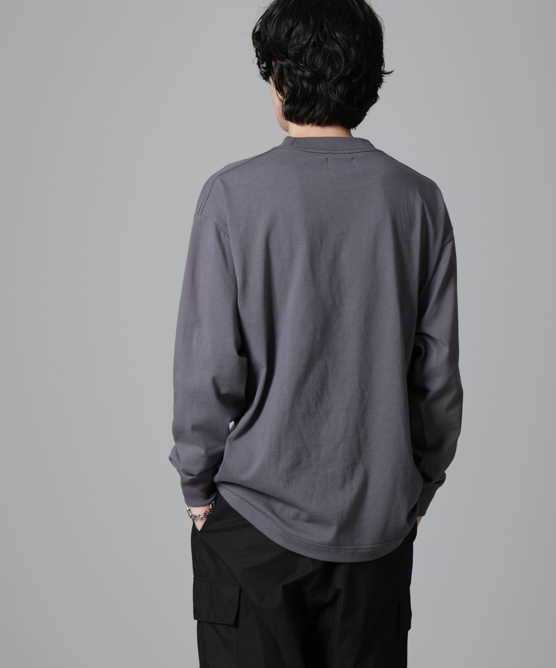 nano･universe「PENNEYS BLACK ワンポイントTシャツ長袖」|Tシャツ・カットソー|