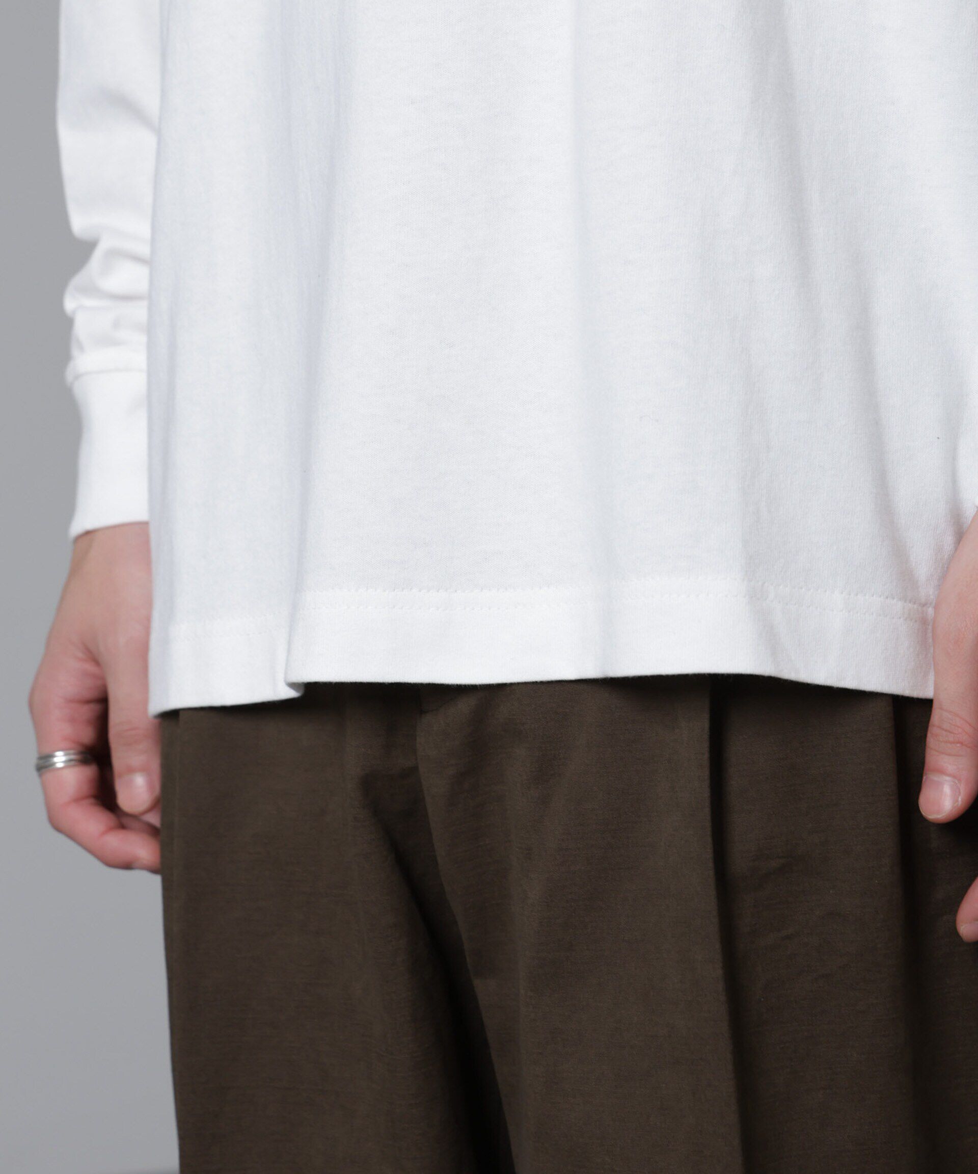 nano･universe「PENNEYS BLACK ワンポイントTシャツ長袖」|Tシャツ・カットソー|