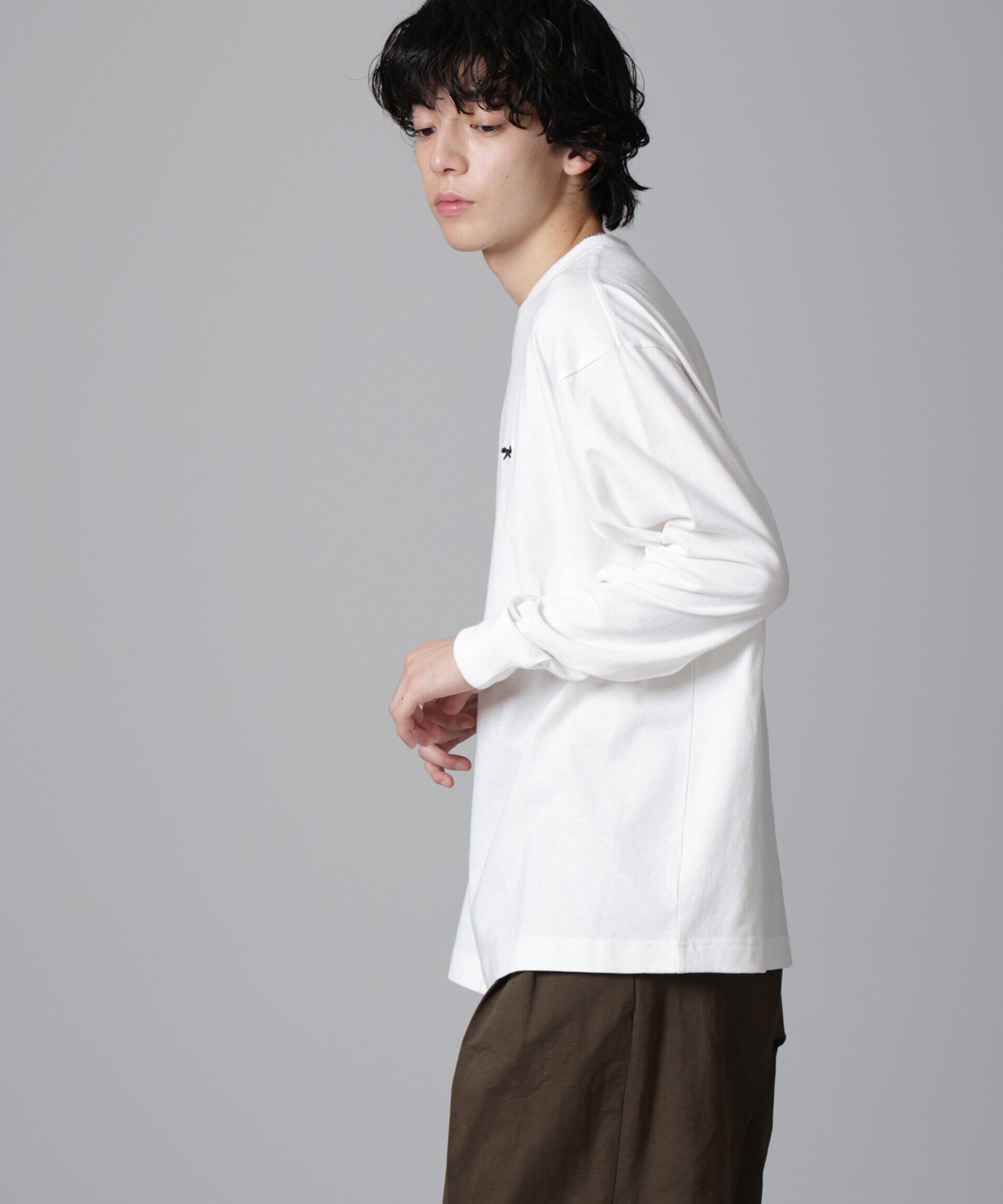 nano･universe「PENNEYS BLACK ワンポイントTシャツ長袖」|Tシャツ・カットソー|